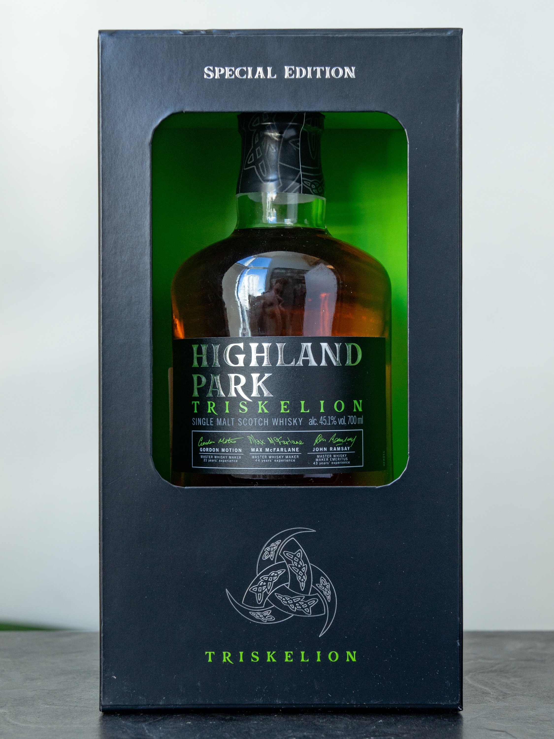 Виски Highland Park Triskelion купить в винном ресторане Остерия Амичи - лучшая цена Виски Highland Park Triskelion / Хайланд Парк Трискелион