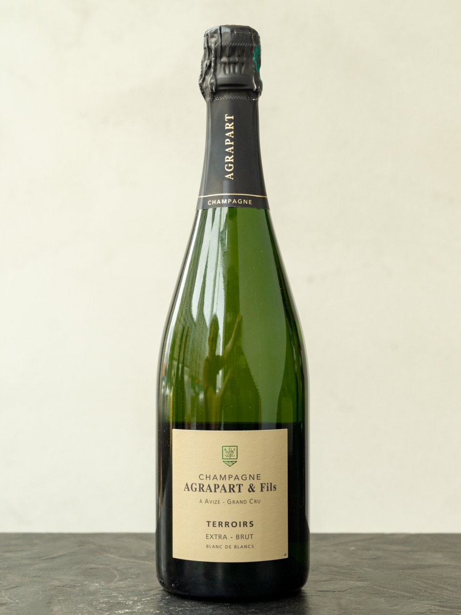 Шампанское Agrapart Terroirs Extra Brut купить в винном ресторане Остерия - лучшая цена Шампанское Agrapart Terroirs Extra Brut / Шампань Аграпар э Фис Терруар Блан Де Блан