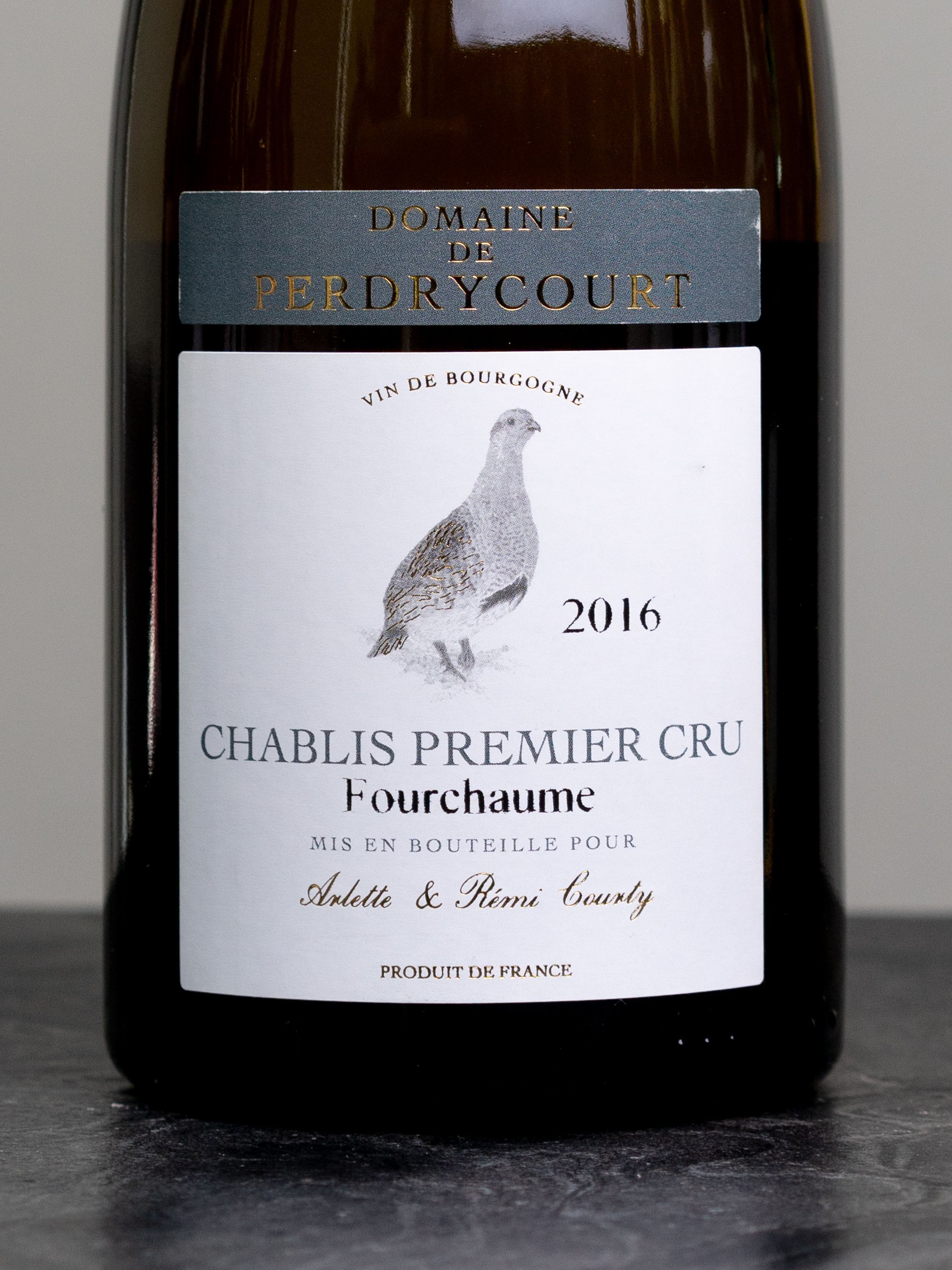 Купить вино Domaine Fourrey Chablis Premier Cru Fourchaume в винном ресторане Остерия цена Вино Domaine de Perdrycourt Chablis Premier Cru Fourchaume / Домен де Пердрикур Шабли Премьер Крю Фуршом