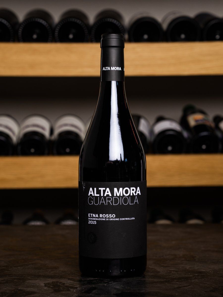 Купить вино Alta Mora Guardiola Etna Rosso в винном ресторане Остерия цена Вино Alta Mora Guardiola Etna Rosso / Альта Мора Гуардиола Этна Россо