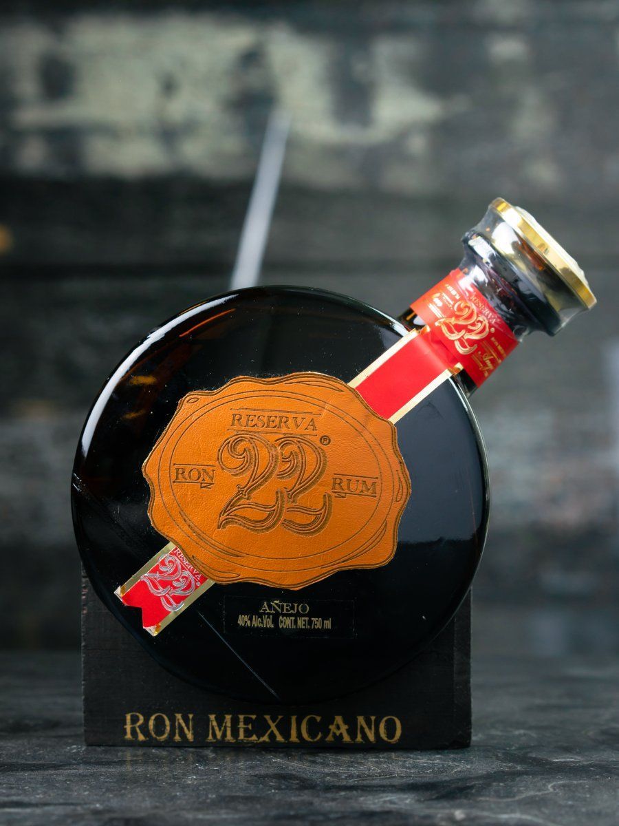 Купить Ром Prohibido Anejo Reserva 22 y.o. - лучшая цена в ресторане Остерия Ром Prohibido Anejo Reserva 22 y.o. / Проибидо Аньехо Резерва 22 года