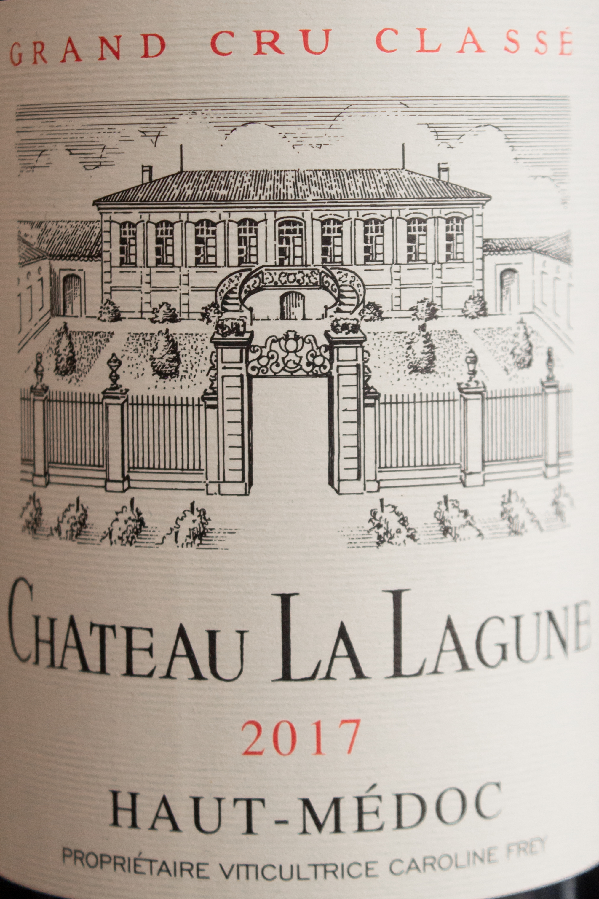 Вино Chateau La Lagune Haut-Medoc AOC 3-eme Grand Cru Classe 2017 купить в ресторане Остерия - лучшая цена Вино Chateau La Lagune Haut-Medoc AOC 3-eme Grand Cru Classe 2017 / О-Медок Шато Ля Лагюн 2017