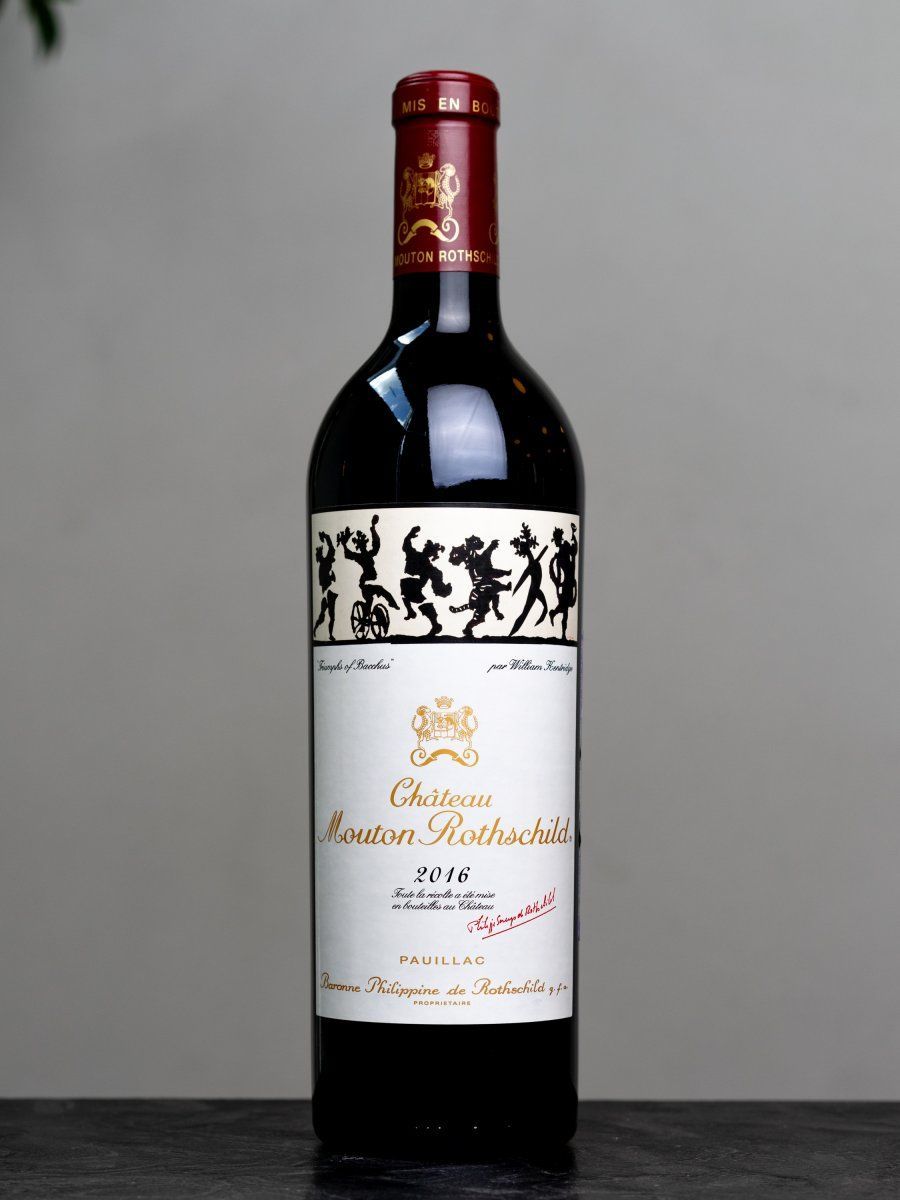 Вино Chateau Mouton Rothschild Pauillac Premier Grand Cru Classe 2016 / Шато Мутон Ротшильд Премье Гран Крю 2016