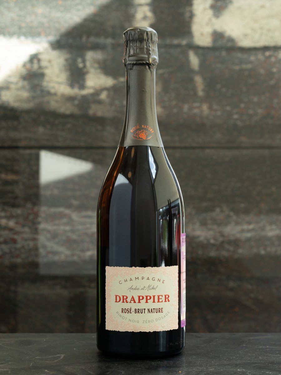 Шампанское Champagne Drappier Brut Nature Rose Zero Dosage купить в ресторане Остерия - лучшая цена Шампанское Champagne Drappier Brut Nature Rose Zero Dosage / Шампань Драппье Брют Натюр Розе Зеро Дозаж