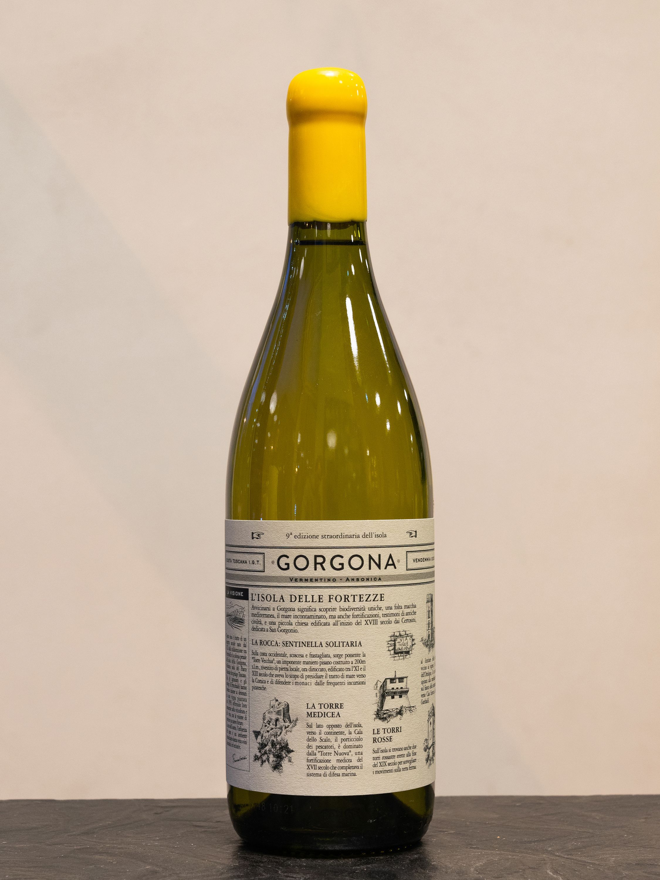 Вино Gorgona Costa Toscana 2020 купить в винном ресторане Остерия - лучшая цена Вино Gorgona Costa Toscana 2020 / Горгона Коста Тоскана 2020