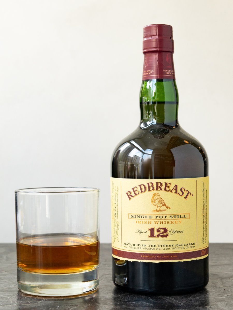 Купить виски Redbreast 12 years (Редбрест 12 лет) - лучшая цена в ресторане Амичи Виски Redbreast 12 years / Редбрест 12 лет