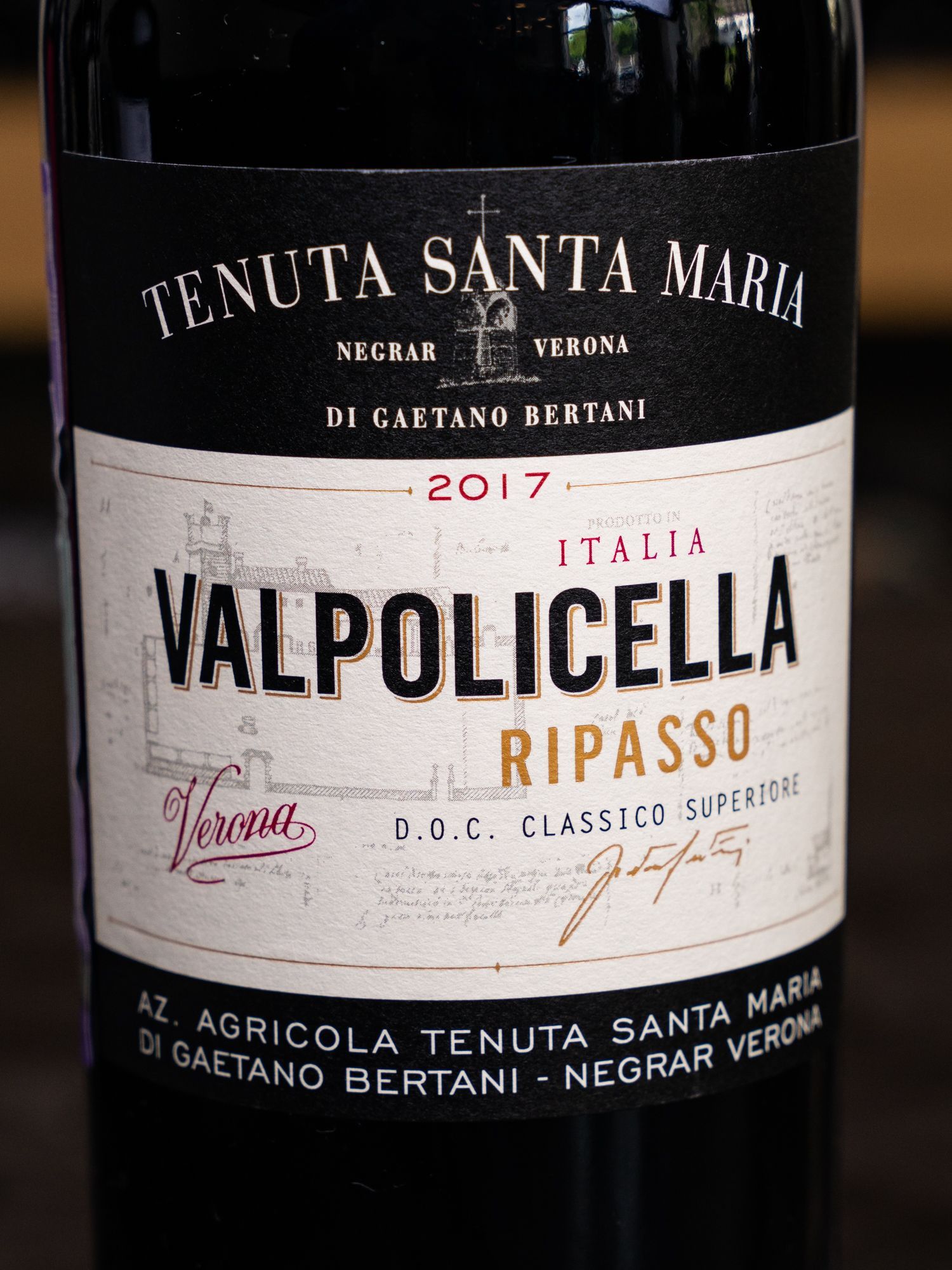 Купить вино Tenuta Santa Maria Valpolicella Ripasso Classico Superiore в винном ресторане Остерия цена Вино Tenuta Santa Maria Valpolicella Ripasso Classico Superiore / Тенута Санта Мария Вальполичелла Рипассо Классико Суперьоре