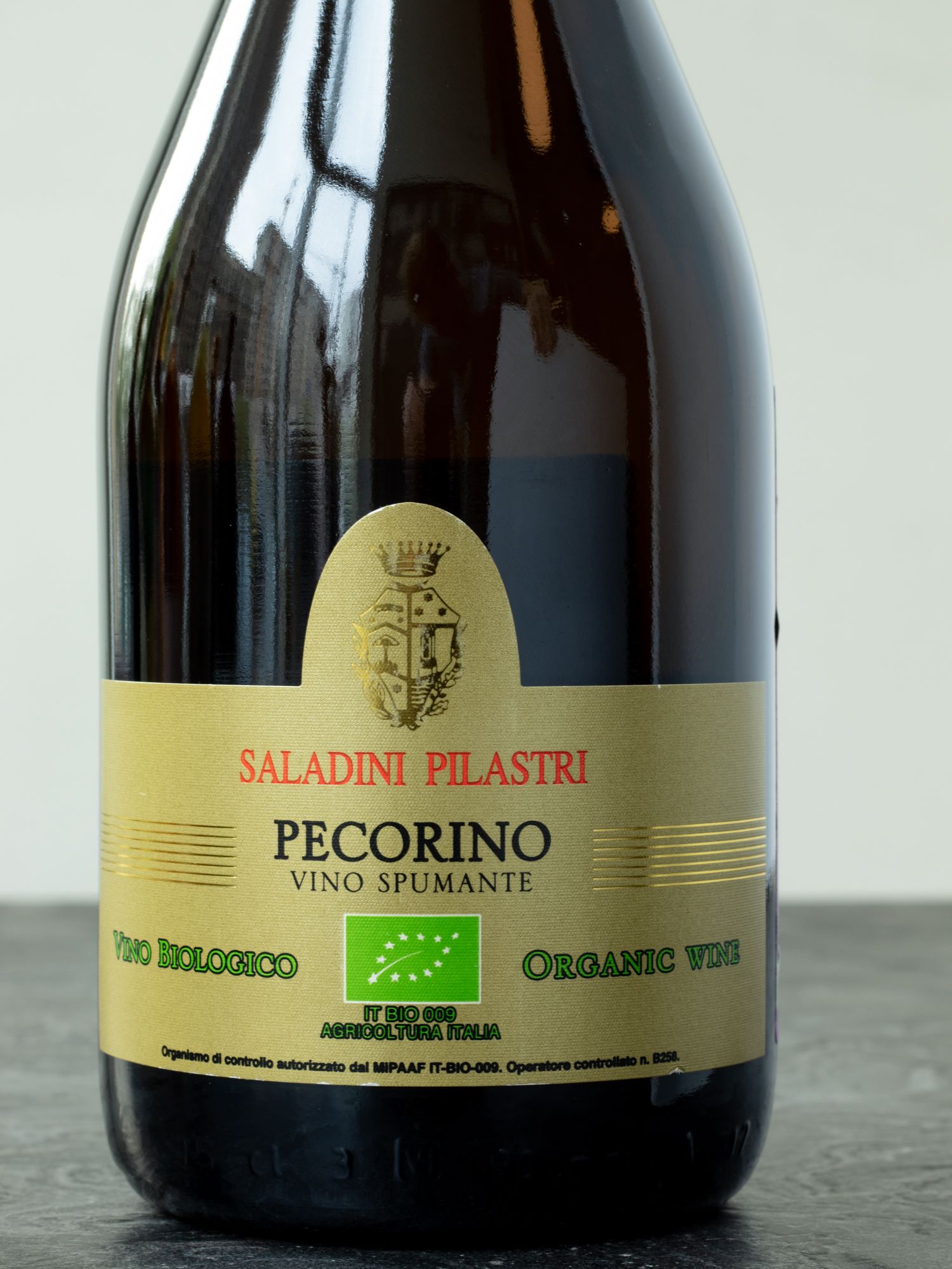 Этикетка Pecorino Saladini Pilastri