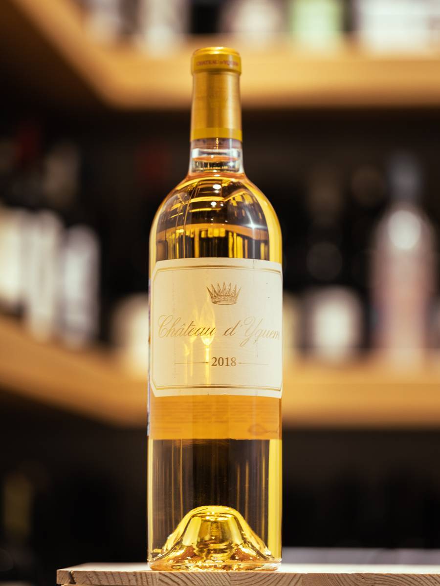 Вино Chateau d'Yquem Sauternes Premier Grand Cru Superieur 2018 / Шато д'Икем Сотерн Премье Гран Крю Классе Супериор