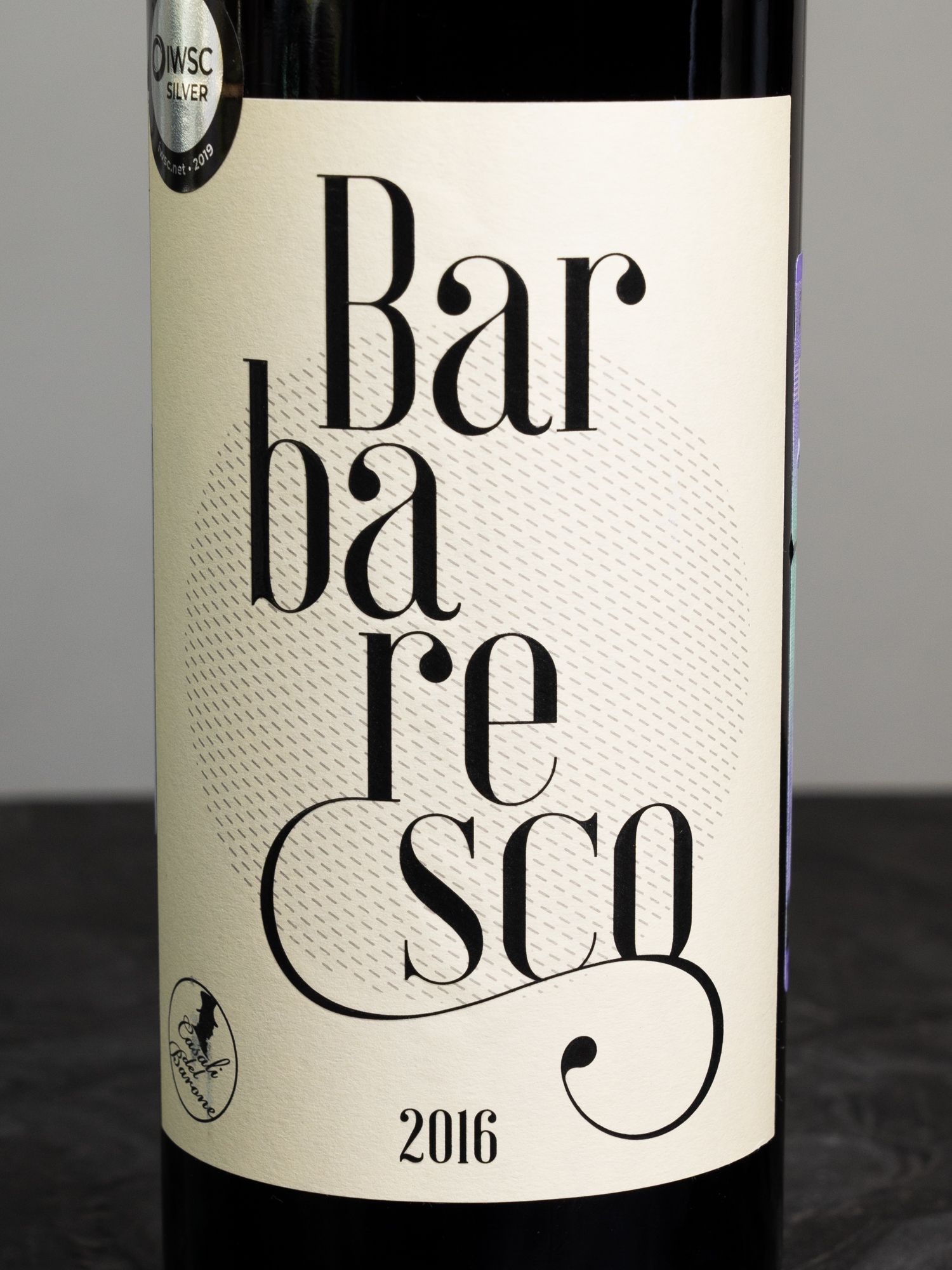 Купить вино Casali del Barone Barbaresco в винном ресторане Остерия цена Вино Casali del Barone Barbaresco / Казали Дель Бароне Барбареско