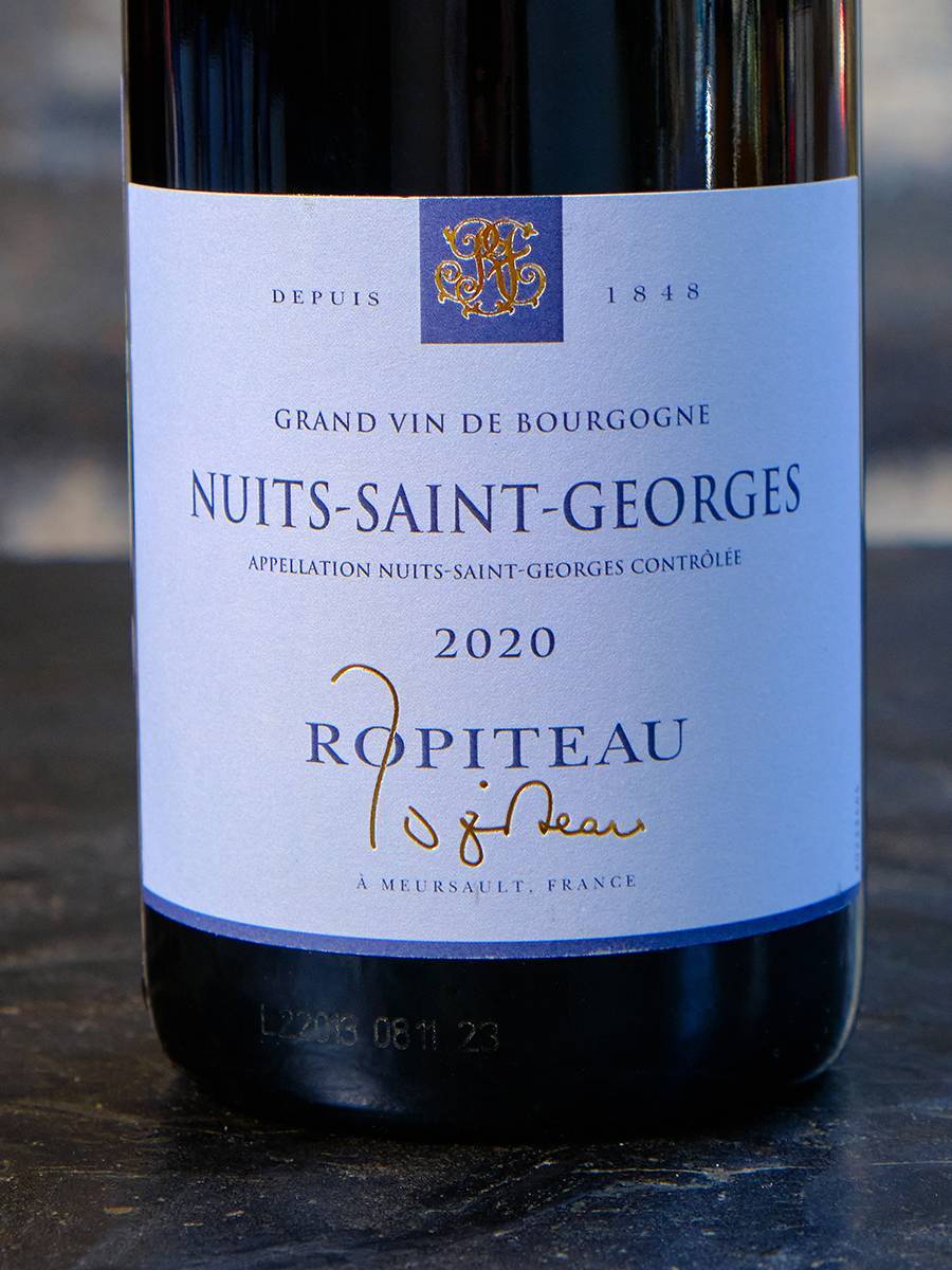 Вино Ropiteau Nuits-Saint-Georges 2020 купить в винном ресторане Остерия - лучшая цена Вино Ropiteau Nuits-Saint-Georges 2020 / Ропито Нюи-Сен-Жорж