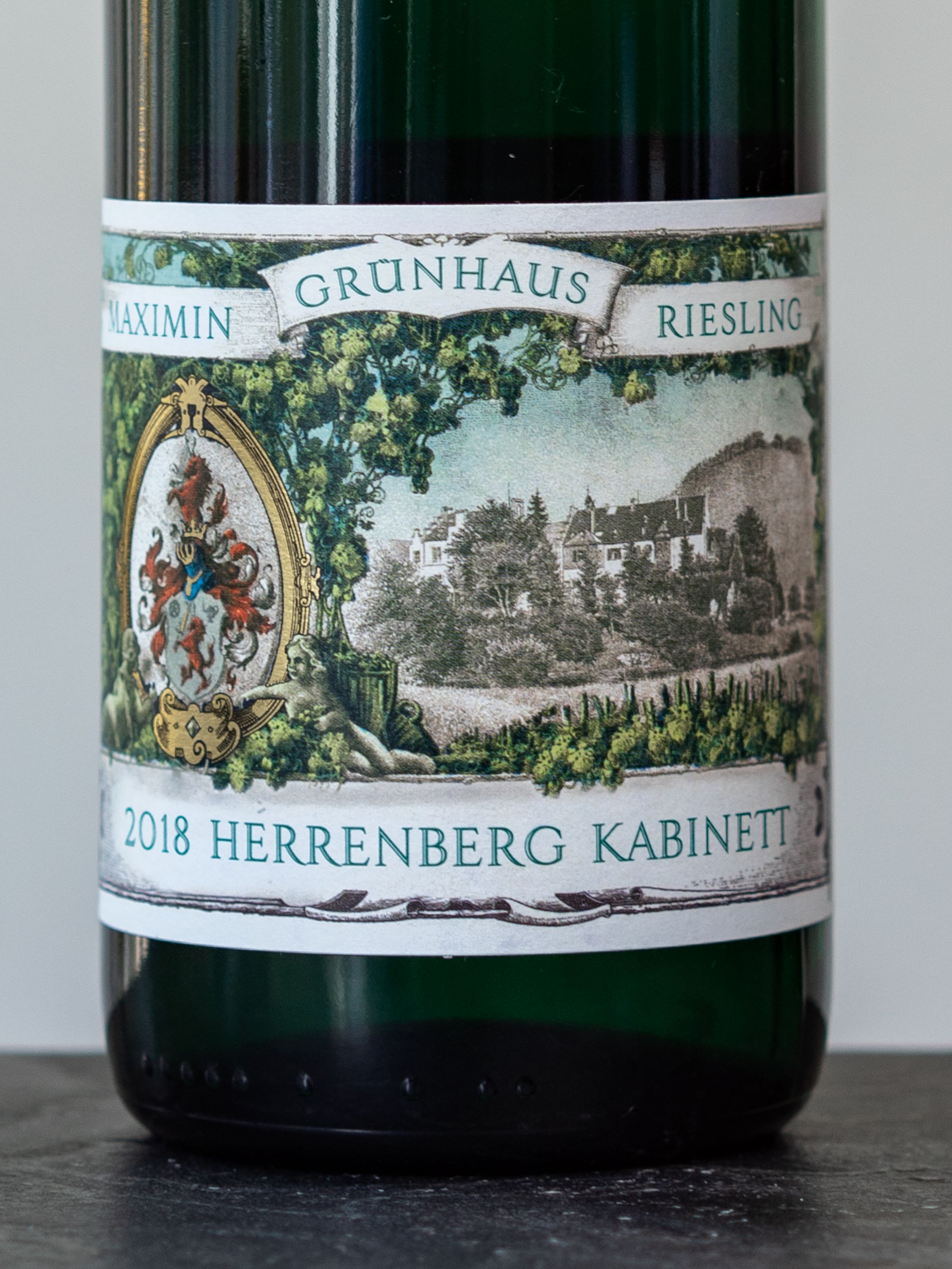 Купить вино Maximin Grunhaus Herrenberg Riesling Kabinett в винном ресторане Osteria Amici цена Вино Maximin Grunhaus Herrenberg Riesling Kabinett / Максимин Грюнхауз Херренберг Рислинг Кабинетт