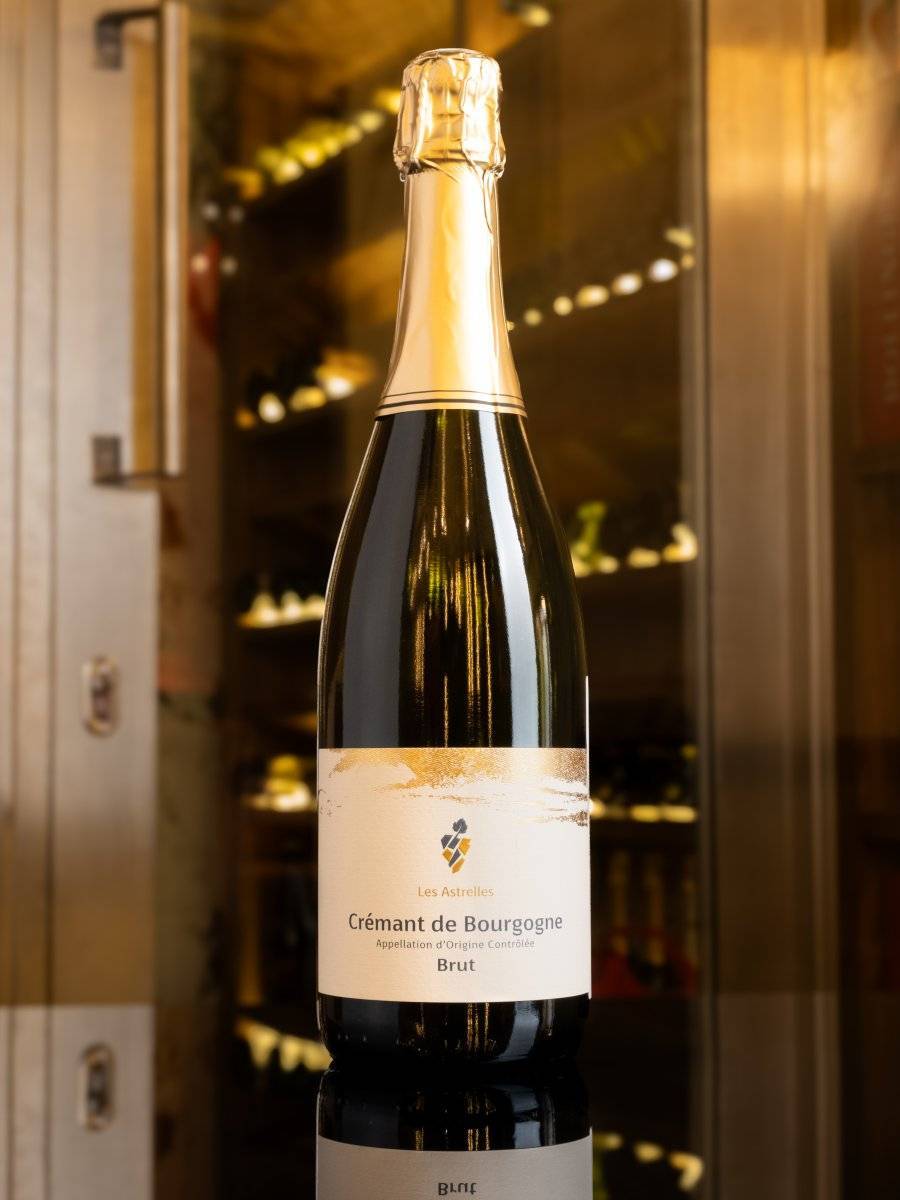 Игристое вино Domaine Les Astrelles Cremant de Bourgogne Brut 2022 / Домен Лез Астрель Креман де Бургонь Брют