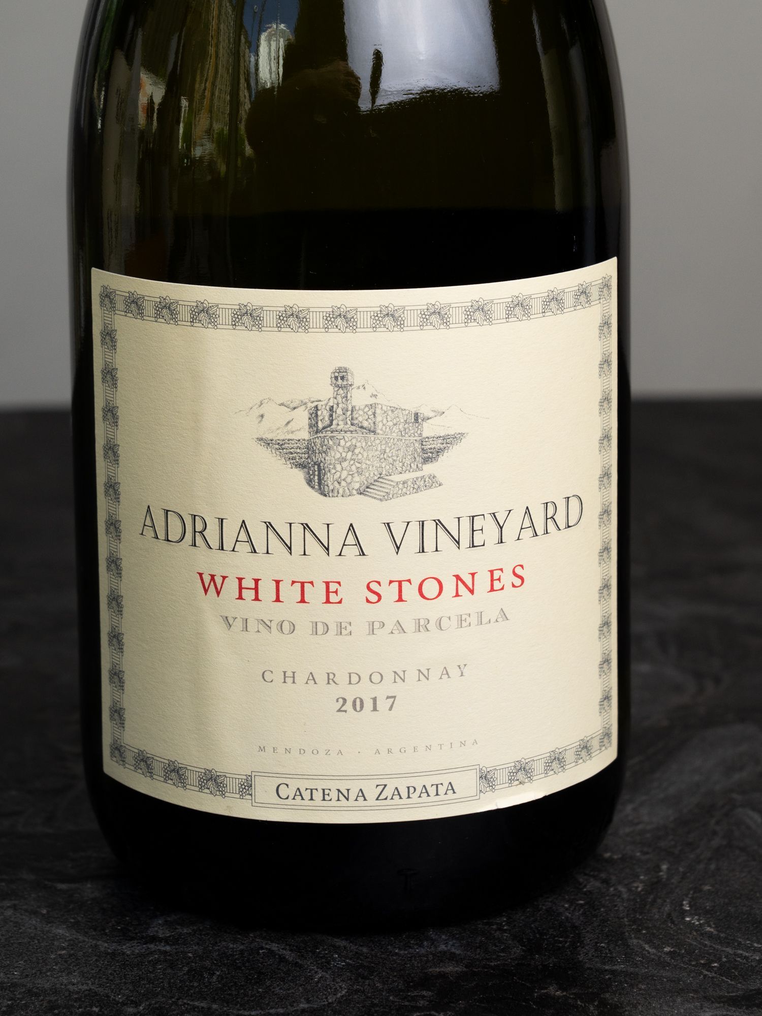 Купить вино Catena Zapata White Stones Chardonnay Adrianna Vineyard в винном ресторане Остерия цена Вино Catena Zapata White Stones Chardonnay Adrianna Vineyard / Катена Запата Уайт Стоунз Шардоне