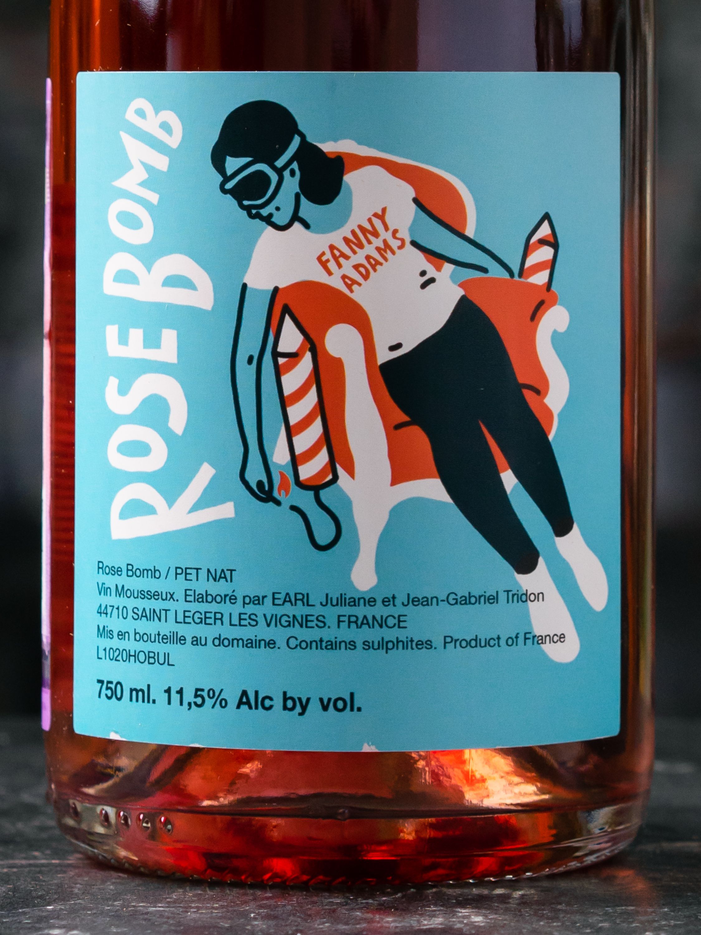Игристое вино Fanny Adams Rose Bomb купить в ресторане Остерия - лучшая цена Игристое вино Fanny Adams Rose Bomb / Фанни Адамс Розе Бомб