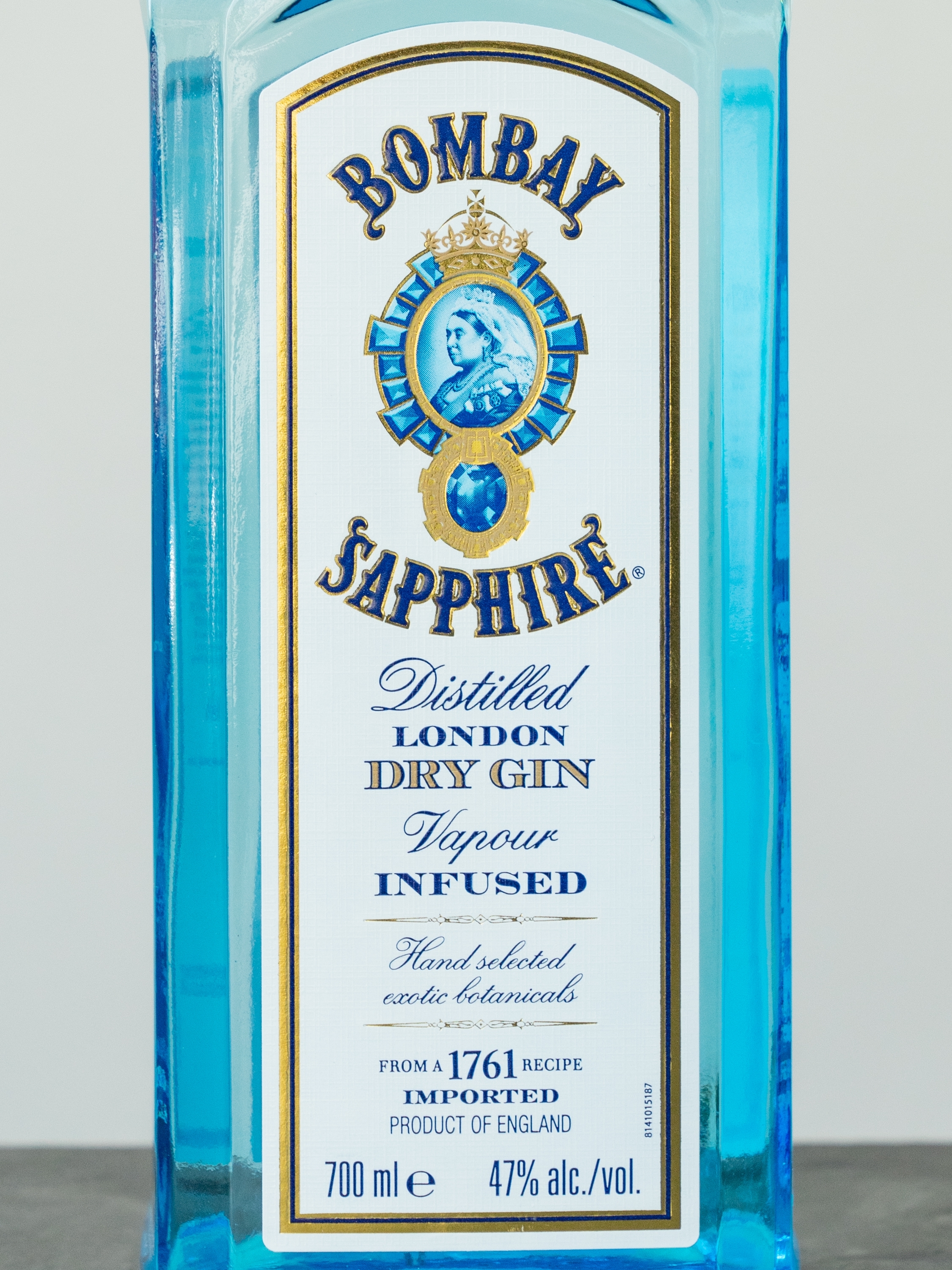 Джин Bombay Sapphire 0.7 / Бомбей Сапфир 0.7 л