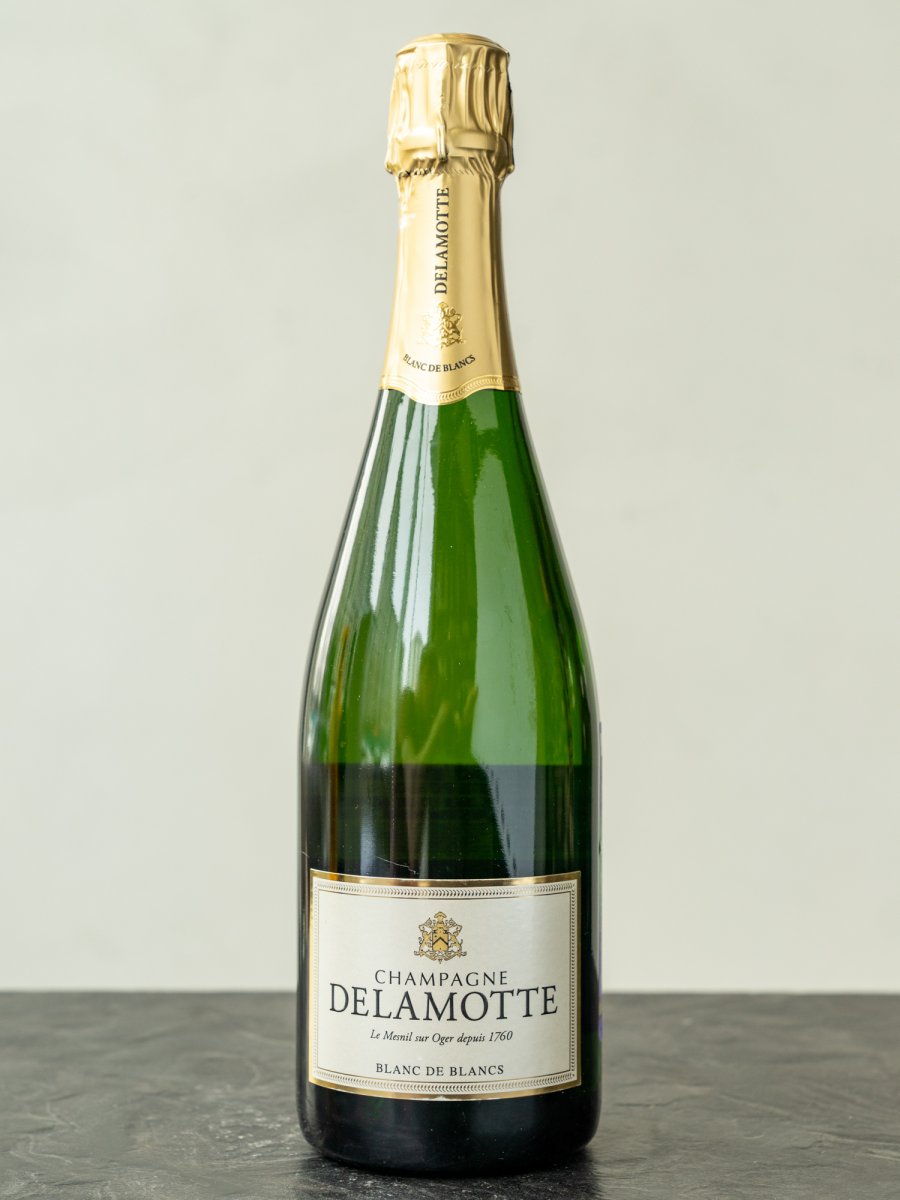 Шампанское Delamotte Brut Blanc de Blancs купить в винном ресторане Остерия - лучшая цена Шампанское Delamotte Brut Blanc de Blancs / Деламотт Шампань Блан де Блан