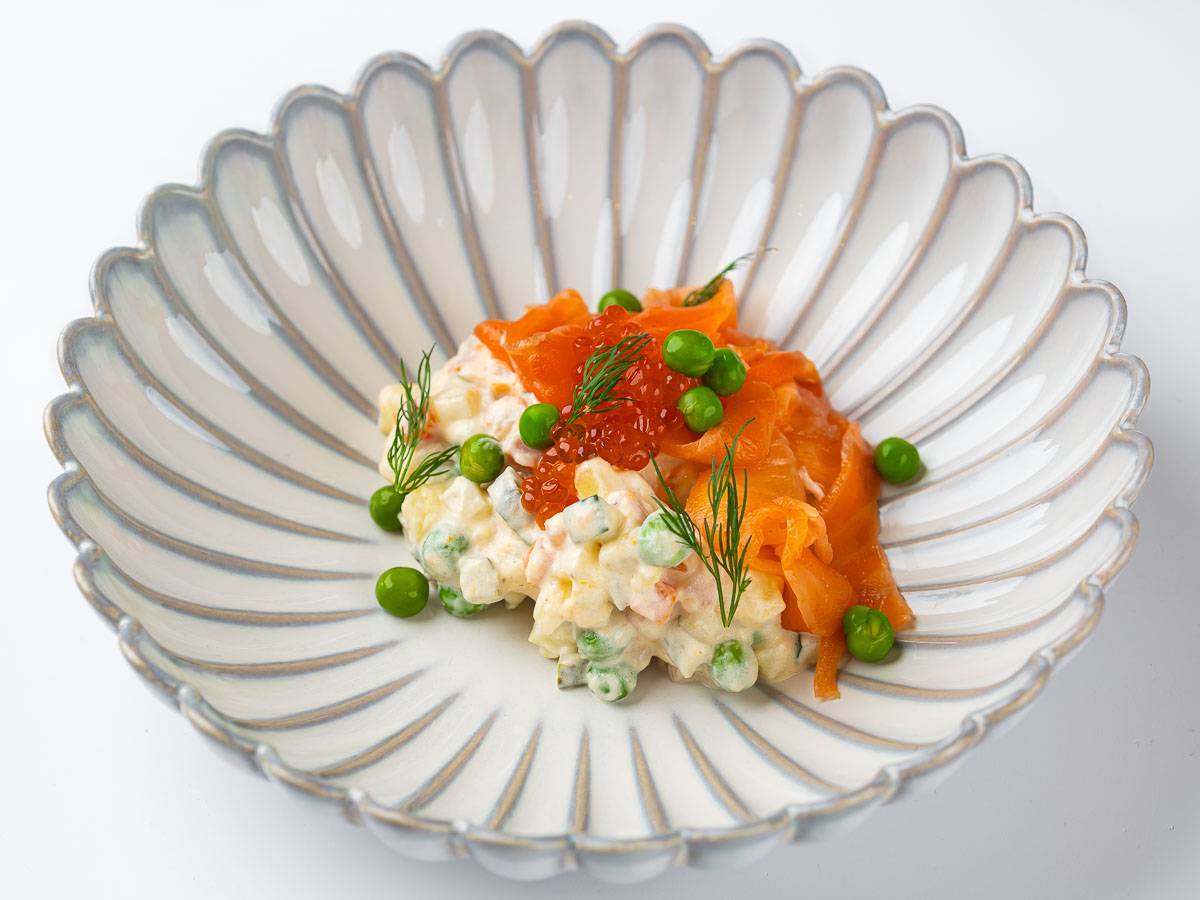 Оливье с лососем