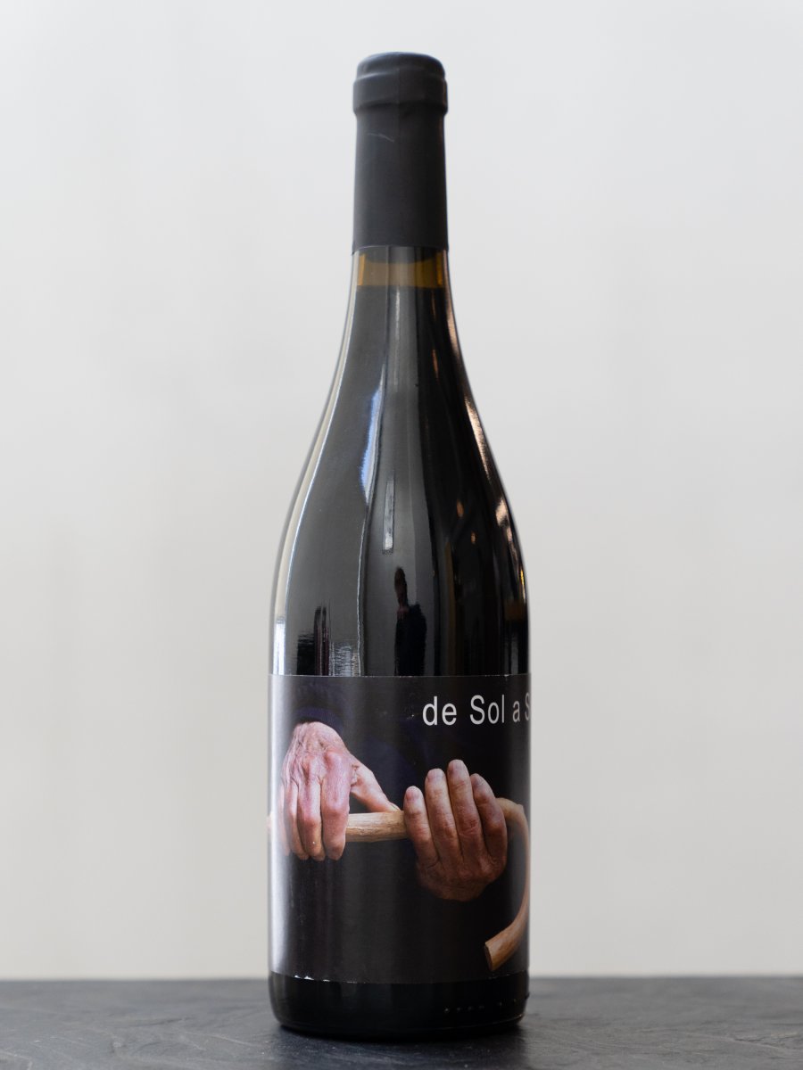 Вино Esencia Rural de Sol a Sol Natural Tempranillo купить в ресторане Остерия - лучшая цена Вино Esencia Rural de Sol a Sol Natural Tempranillo / де Соль а Соль Натураль Темпранильо
