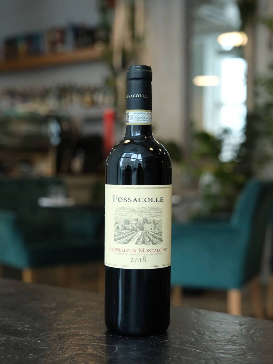Вино Brunello di Montalcino Fossacolle 2018 купить в винном ресторане Остерия - лучшая цена Вино Brunello di Montalcino Fossacolle 2018 / Брунелло ди Монтальчино Фоссаколле