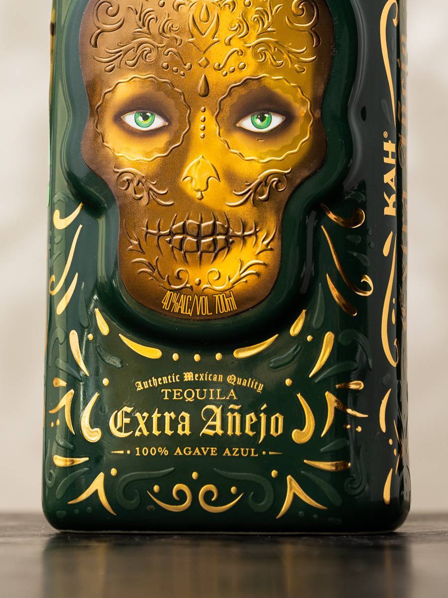 Текила KAH Extra Anejo купить в ресторане Остерия - лучшая цена в городк Текила KAH Extra Anejo / КАА Экстра Аньехо
