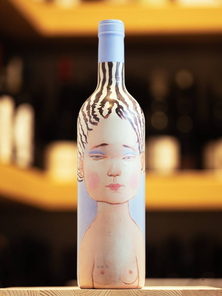Вино Colchagua Millahue La Piu Belle VIK 2018 купить в винном ресторане Остерия - лучшая цена Вино Colchagua Millahue La Piu Belle VIK 2018 / Калчагуа Милахи Ла Пью Белль ВИК