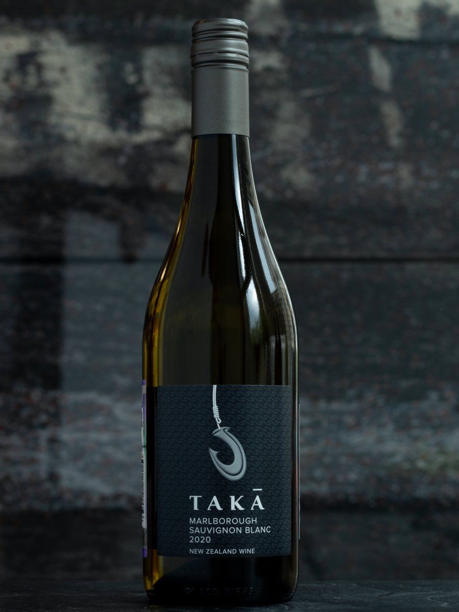 Вино Taka Marlborough Sauvignon Blanc / Така Мальборо Совиньон Блан
