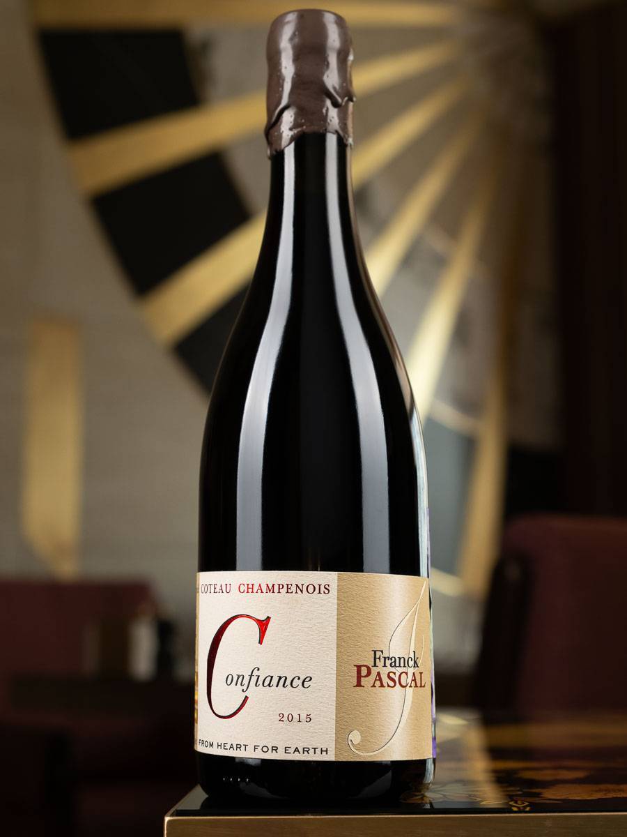 Купить вино Franck Pascal Coteau Champenois Confiance 2015 в ресторане цена Вино Franck Pascal Coteau Champenois Confiance 2015 / Кото Шампенуа Франк Паскаль Конфьянс