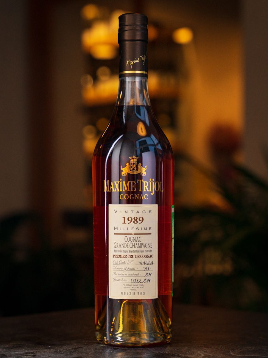 Коньяк Maxime Trijol Fins Bois 1989 - купить винтажный коньяк по лучшей цене в ресторане Коньяк Maxime Trijol Fins Bois 1989 / Максим Трижоль Миллезиме Фин Буа 1989