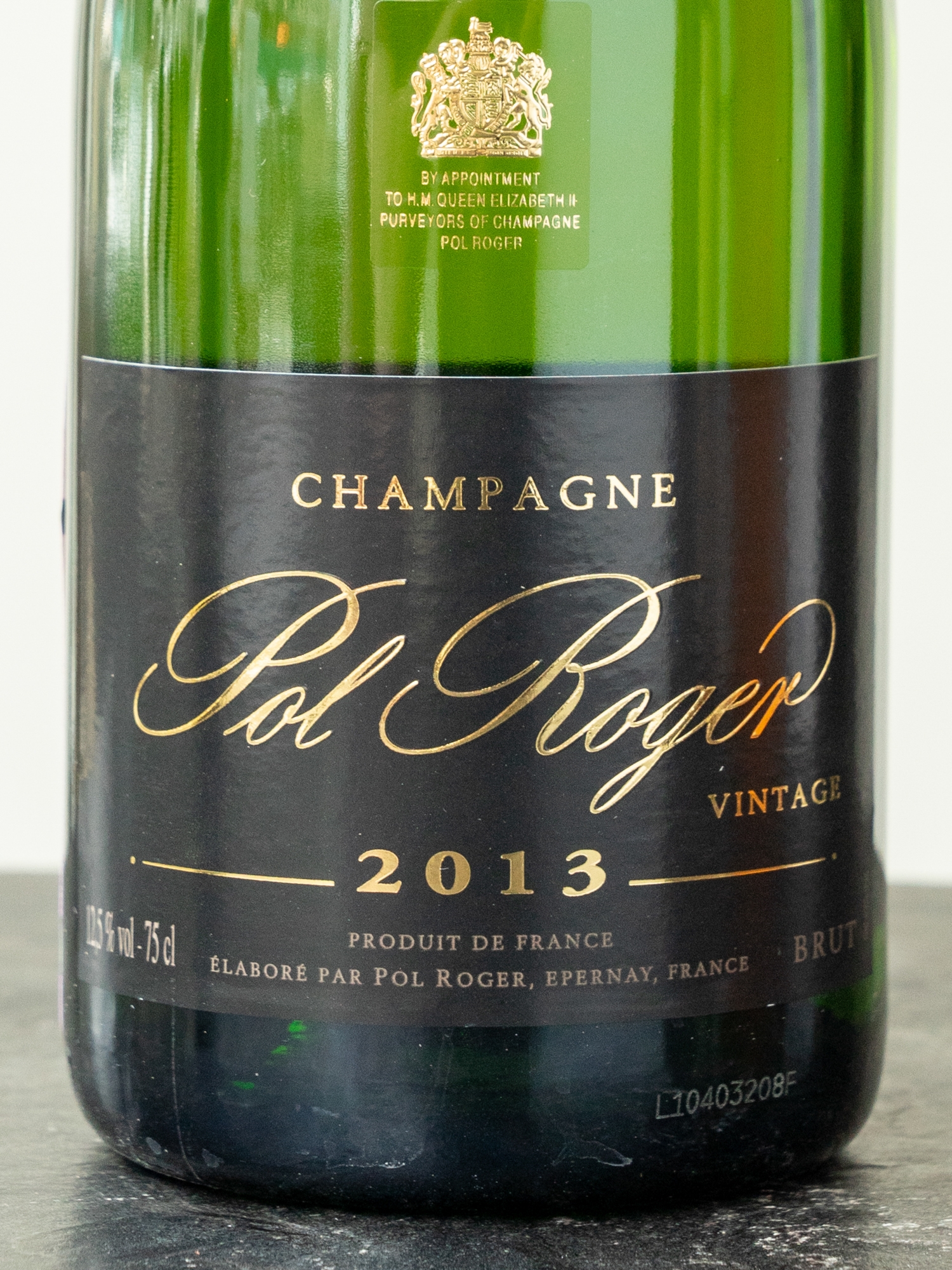 Шампанское Pol Roger Brut Vintage купить в винном ресторане Остерия - лучшая цена Шампанское Pol Roger Brut Vintage / Поль Роже Брют Винтаж