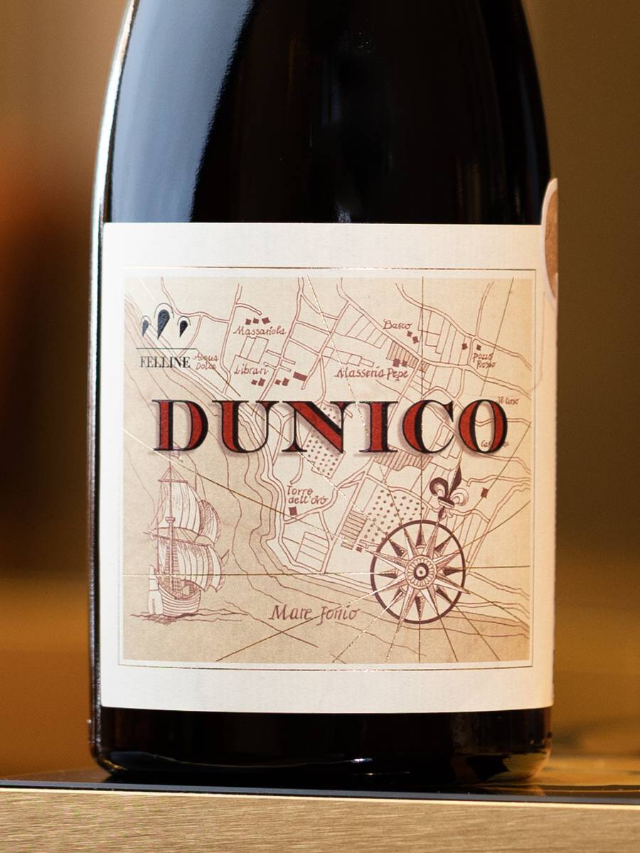 Вино Primitivo di Manduria Dunico Felline 2017 купить в винном ресторане Остерия - лучшая цена Вино Primitivo di Manduria Dunico Felline 2017 / Примитиво ди Мандурия Дунико Феллине
