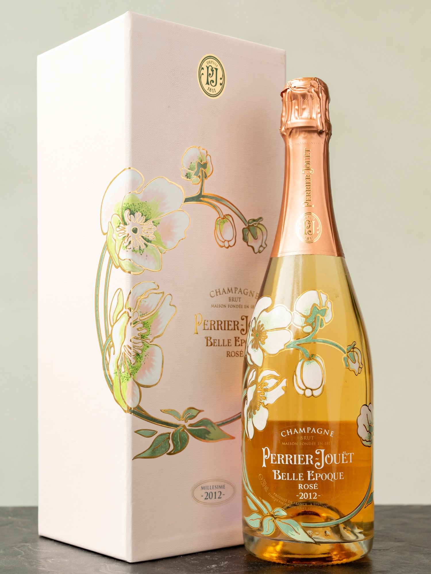 Шампанское Perrier-Jouet Belle Epoque Rose Champagne купить в винном ресторане Остерия - лучшая цена Шампанское Perrier-Jouet Belle Epoque Rose Champagne / Перрье Жуэ Белль Эпок Розе