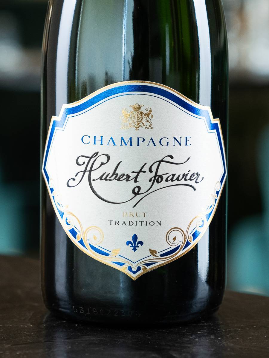 Шампанское Hubert Favier Brut Tradition / Юбер Фавье Брют Традисьон