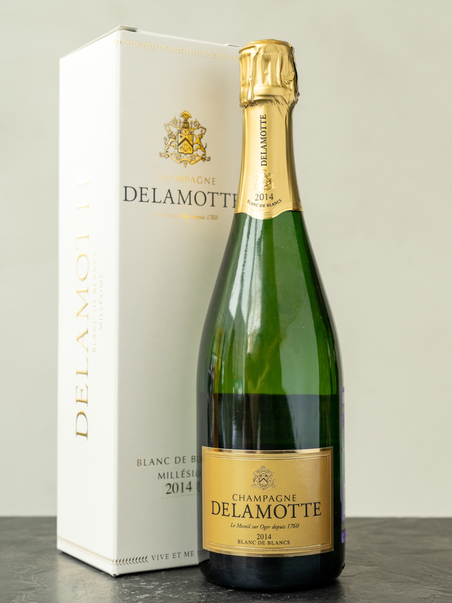 Шампанское Delamotte Brut Blanc de Blancs 2014 купить в винном ресторане Остерия - лучшая цена Шампанское Delamotte Brut Blanc de Blancs 2014 / Деламотт Шампань Блан де Блан 2014