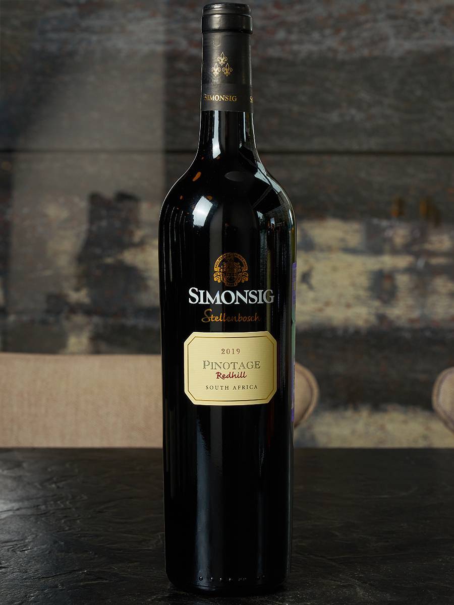 Вино Simonsig Redhill Pinotage купить в винном ресторане Остерия - лучшая цена Вино Simonsig Redhill Pinotage / Симонсиг Редхилл Пинотаж