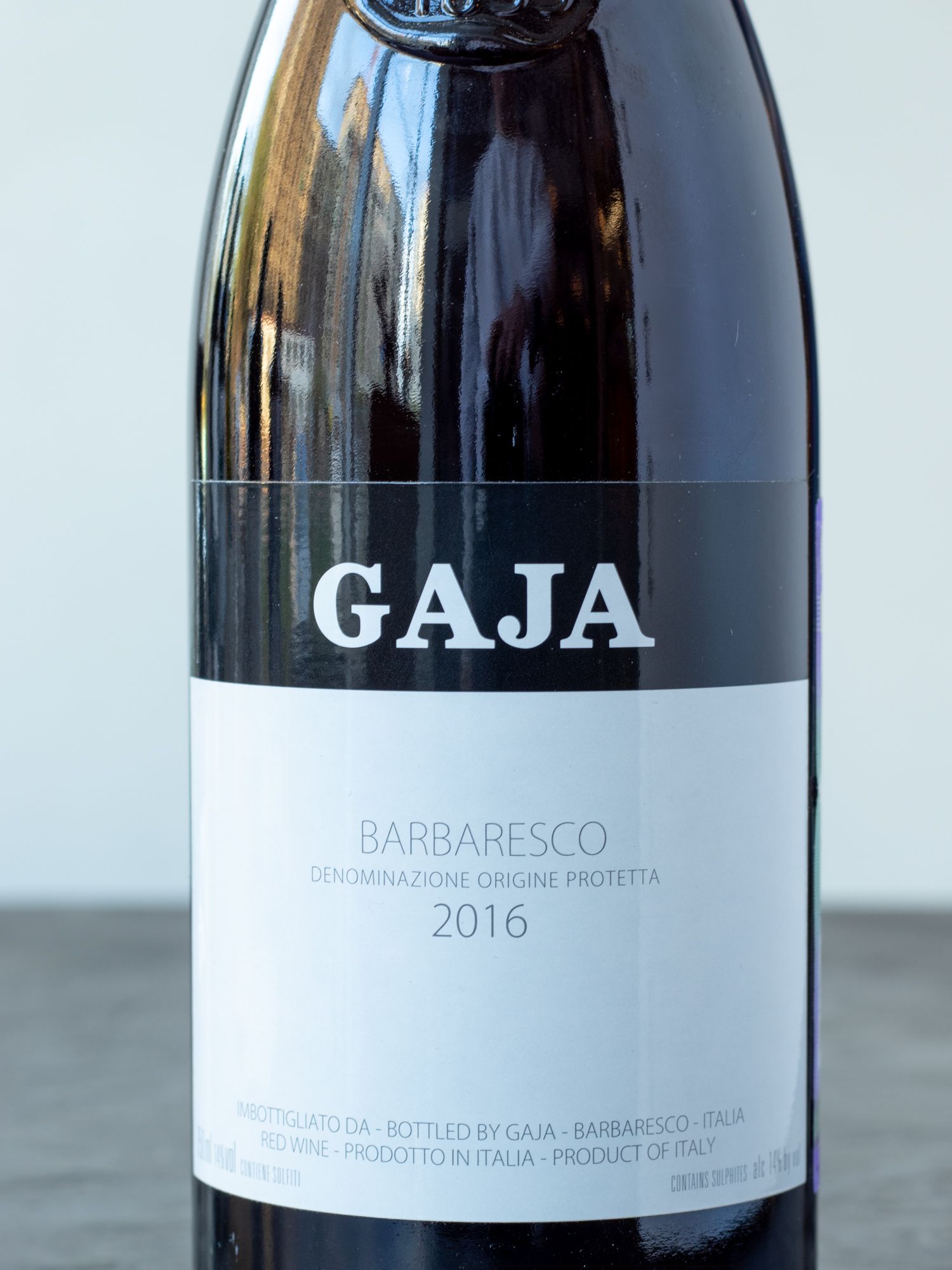 Купить вино Gaja Barbaresco в винном ресторане Osteria цена Вино Gaja Barbaresco / Гая Барбареско