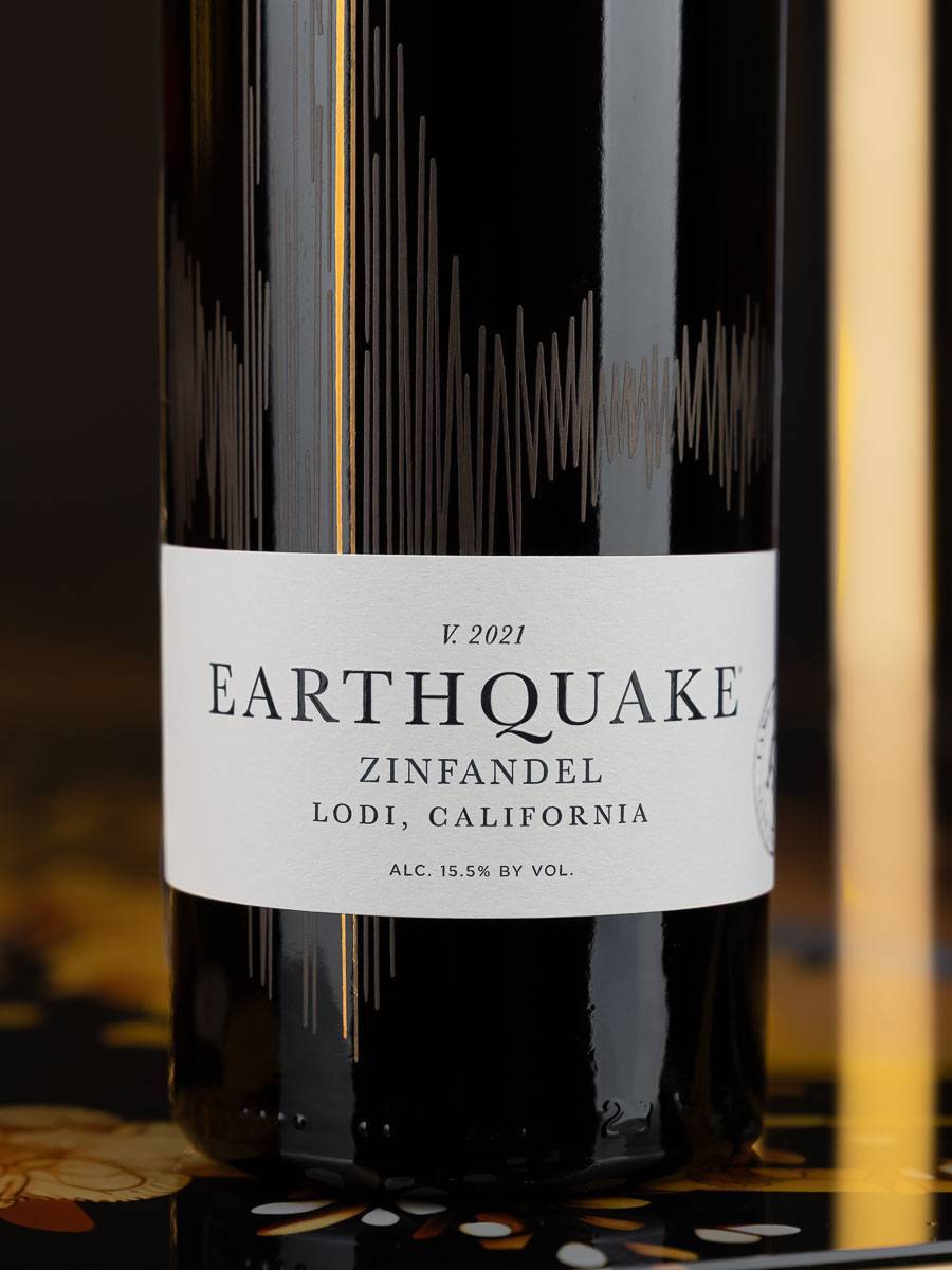 Вино Michael David Earthquake Zinfandel / Майкл Дэвид Эрскуэйк Зинфандель