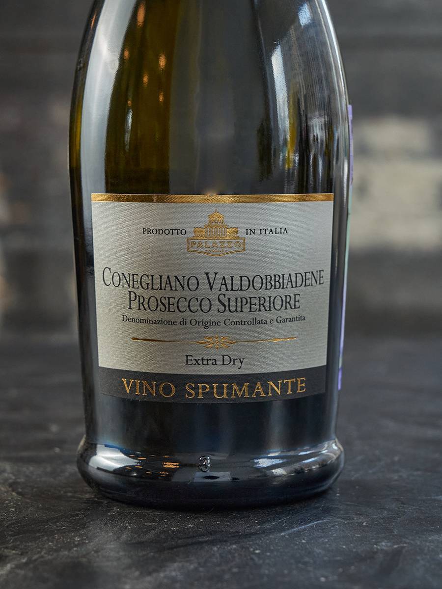 Игристое вино Palazzo Nobile Conegliano Valdobbiadene Prosecco Superiore купить в винном ресторане Остерия - лучшая цена Игристое вино Palazzo Nobile Conegliano Valdobbiadene Prosecco Superiore / Палаццо Нобиле Конельяно Вальдоббьядене Просекко Супериоре