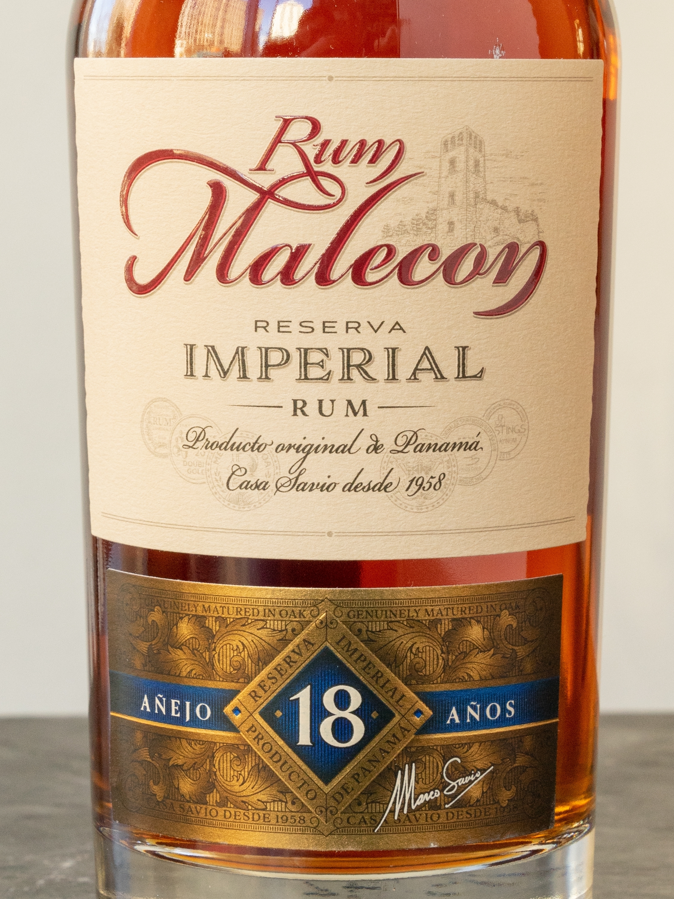 Ром Malecon Reserva Imperial Anejo 18 Anos купить в винном ресторане Остерия Амичи - лучшая цена Ром Malecon Reserva Imperial Anejo 18 Anos / Малекон Резерва Импереал 18 лет