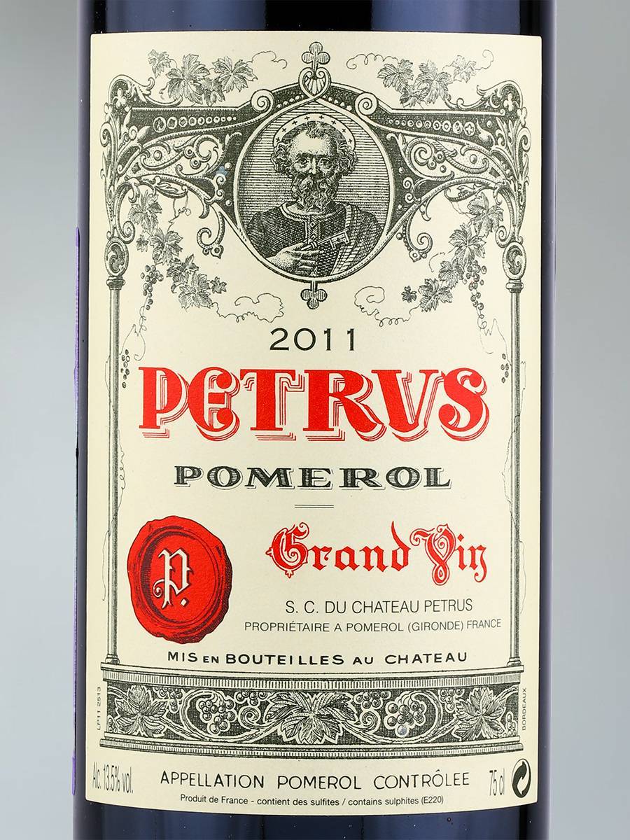 Этикетка Chateau Petrus Pomerol 2011