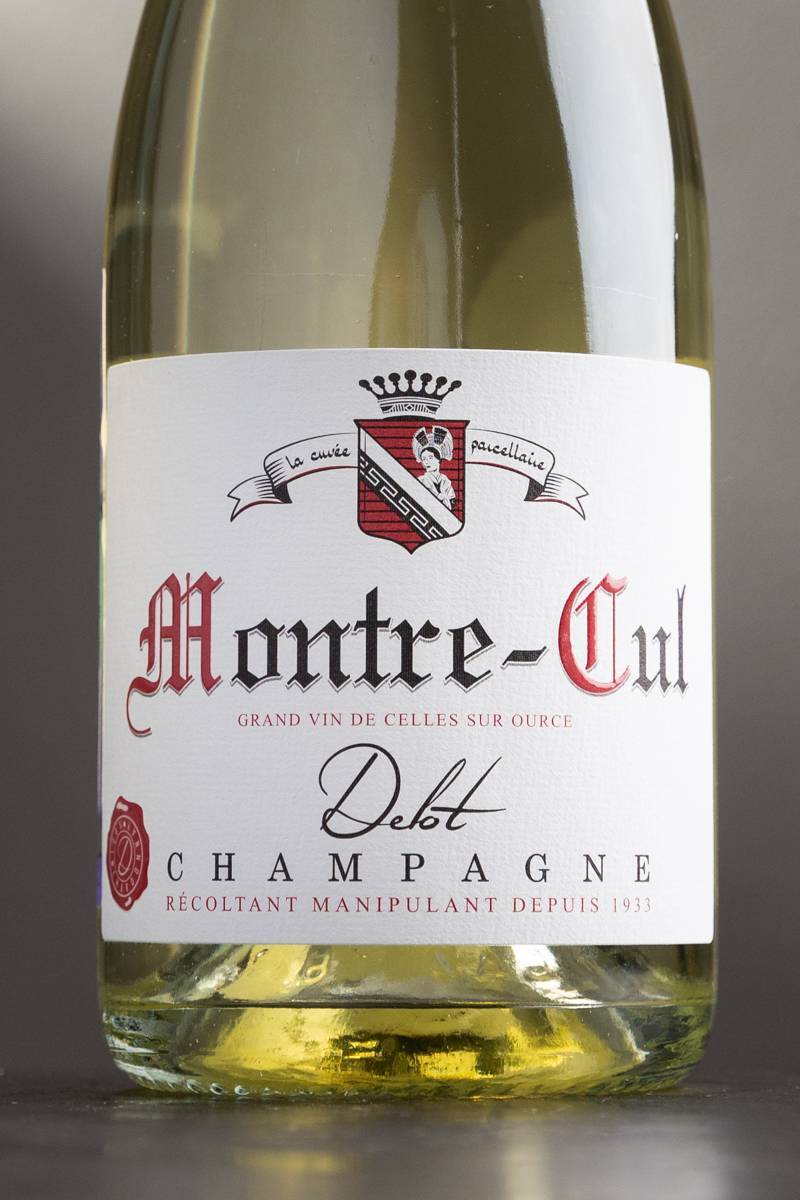 Шампанское Delot Montre-Cul Blanc de Blancs Brut купить в винном ресторане Остерия - лучшая цена Шампанское Delot Montre-Cul Blanc de Blancs Brut / Дело Монтр-Кюль Блан де Блан Брют