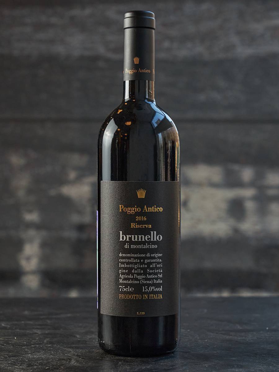 Вино Poggio Antico Brunello di Montalcino Riserva 2016 купить в винном ресторане Остерия - лучшая цена Вино Poggio Antico Brunello di Montalcino Riserva 2016 / Поджо Антико Брунелло ди Монтальчино Резерва