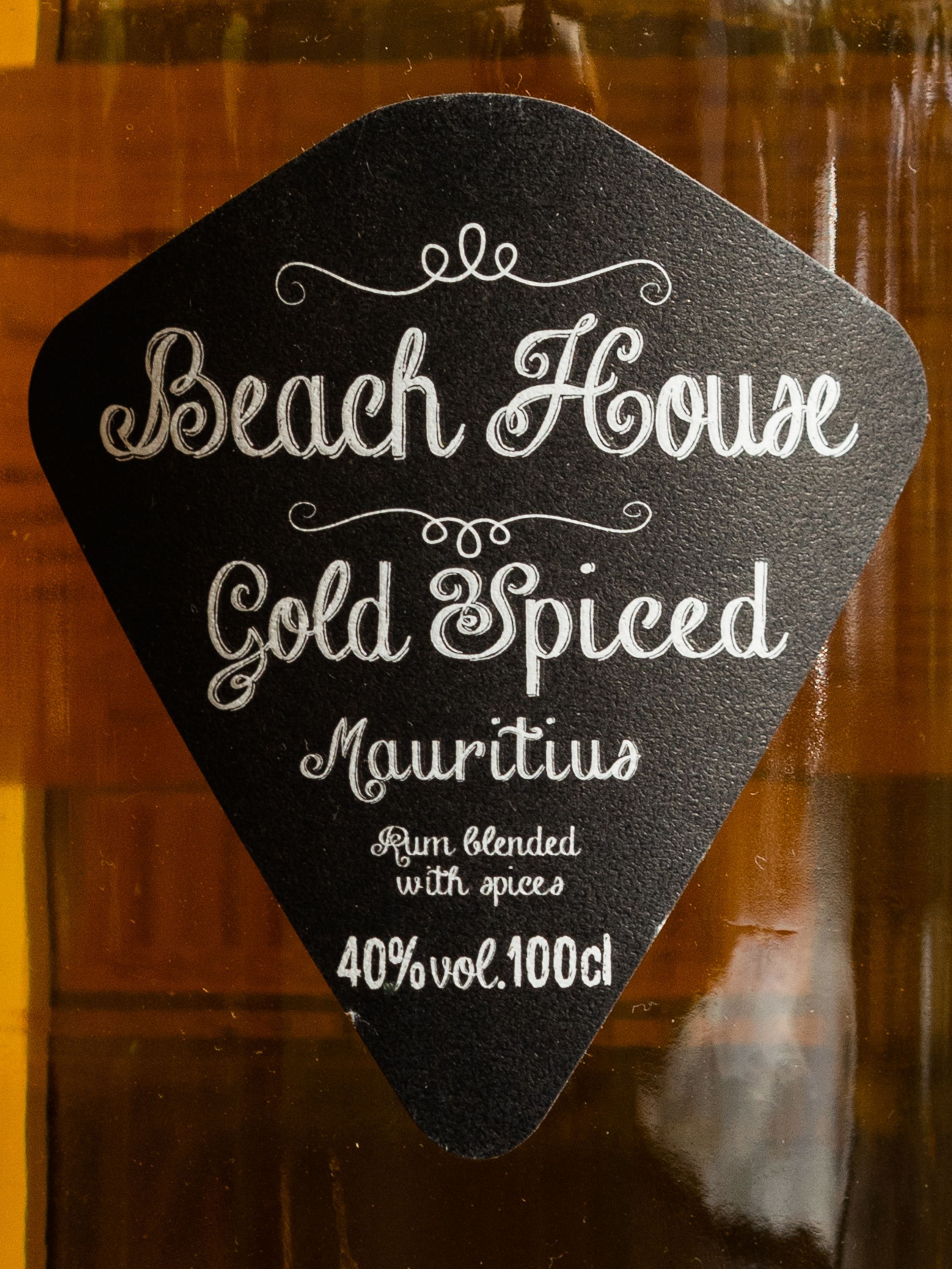 Ром Beach House Gold Spiced по лучшей цене в ресторане Amici Мосфильмовская 88 Ром Beach House Gold Spiced / Бич Хауз Голд Спайсед