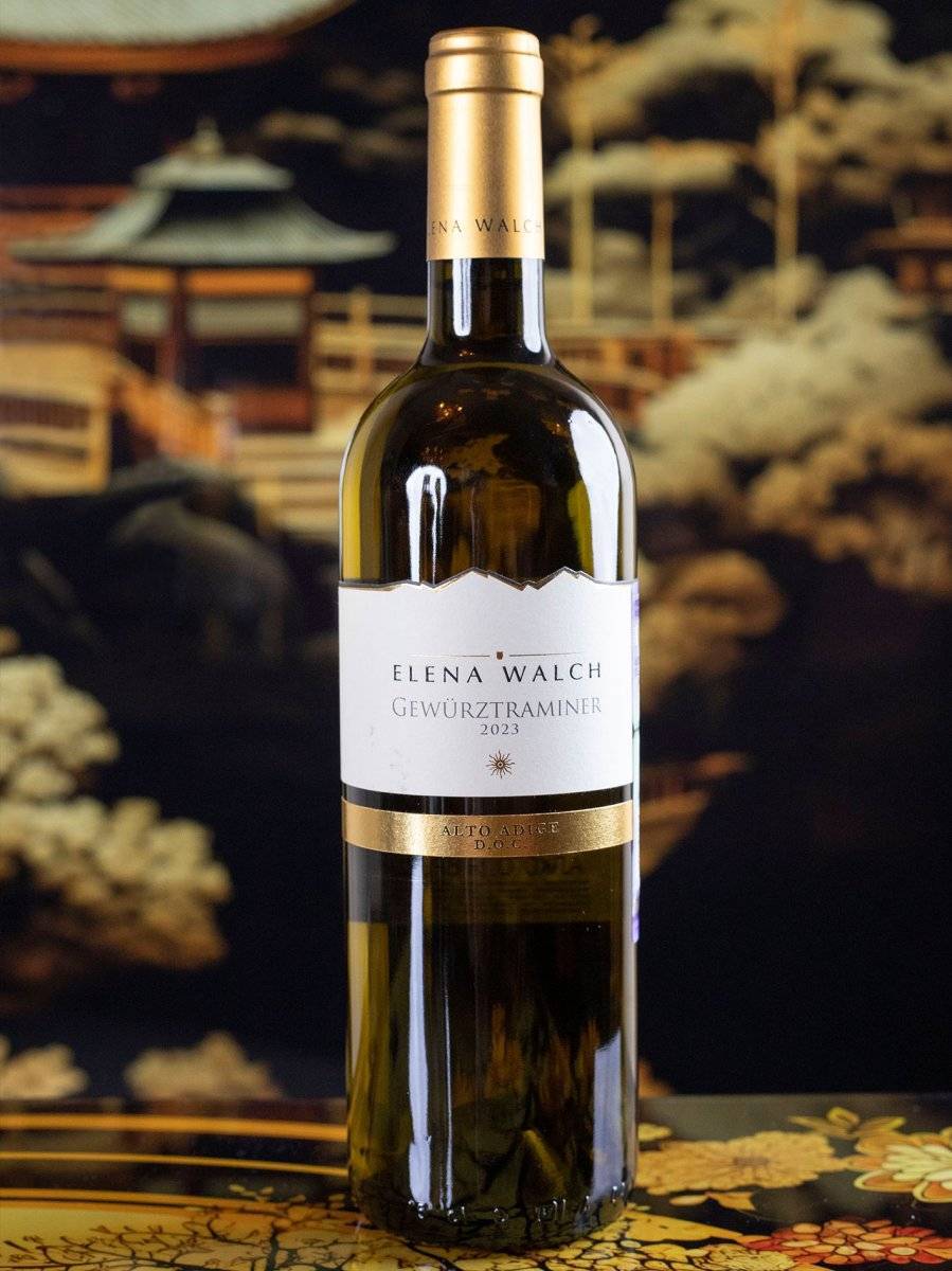 Вино Elena Walch Gewurztraminer Alto Adige купить в винном ресторане Остерия - лучшая цена Вино Elena Walch Gewurztraminer Alto Adige / Гевюрцтраминер Альто Адидже Елена Вальх