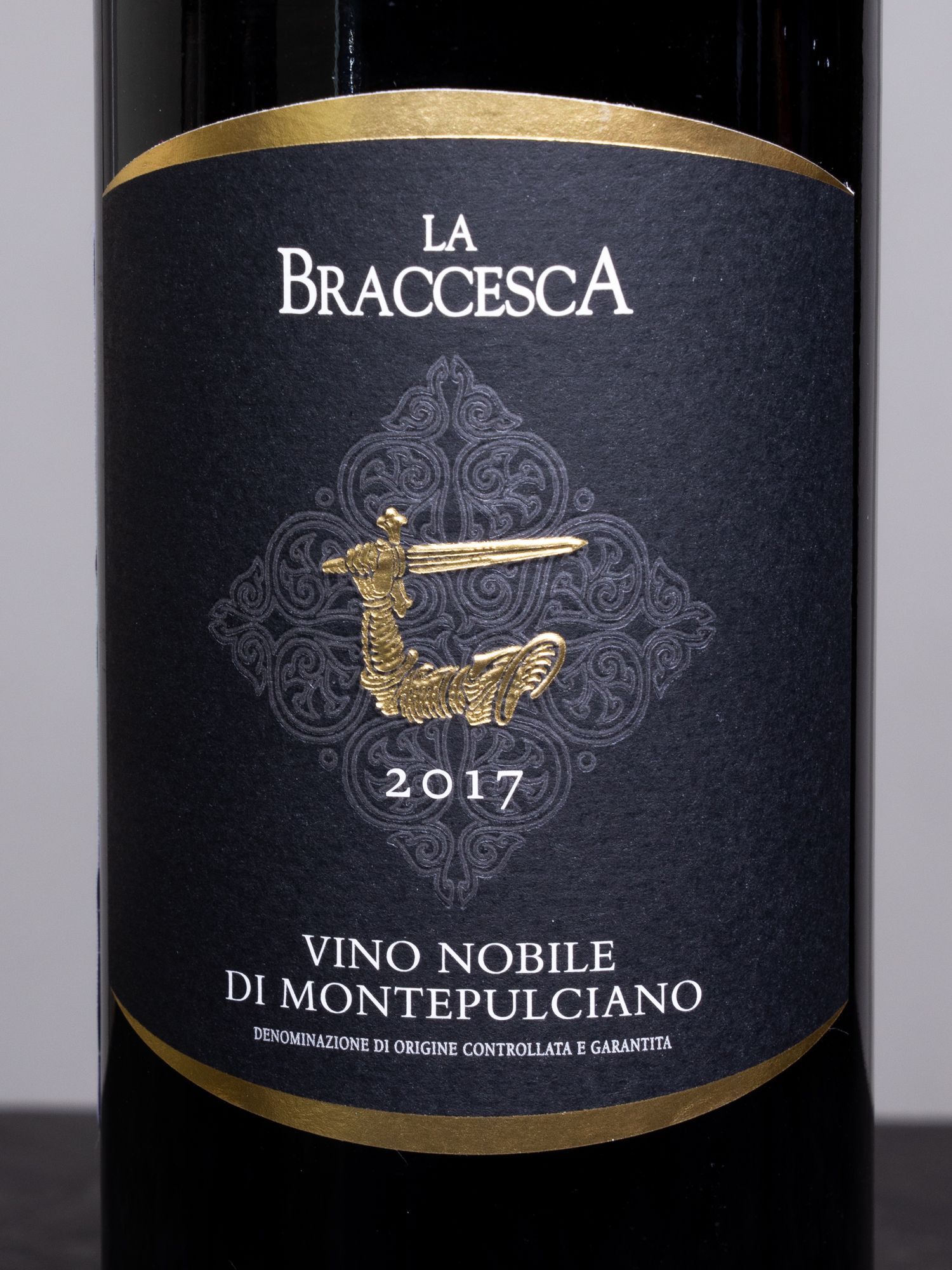 Купить вино La Braccesca Vino Nobile di Montepulciano в винном ресторане Остерия Амичи Вино La Braccesca Vino Nobile di Montepulciano / Нобиле Де монтепульчано Ла Браческа