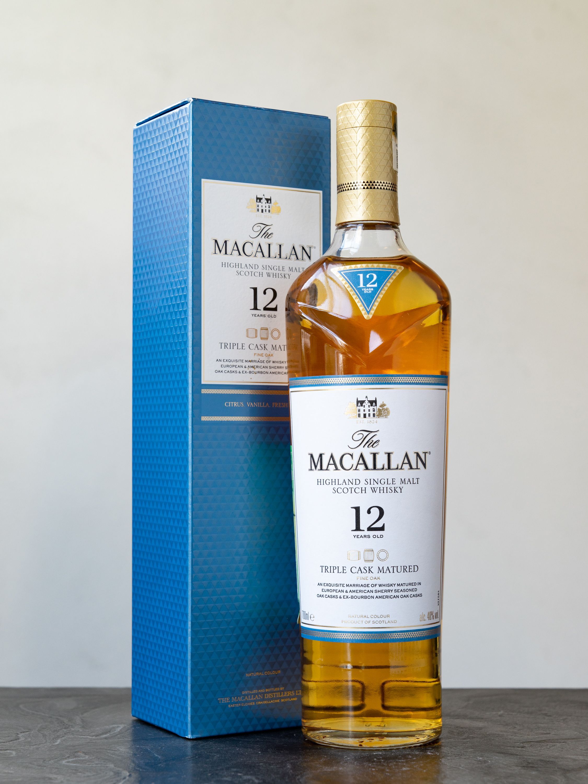 Виски Macallan Triple Cask 12 y.o. лучшая цена в ресторане Амичи Виски Macallan Triple Cask 12 y.o. / Макаллан Трипл Каск 12 лет