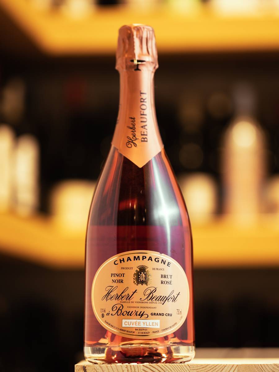 Шампанское Herbert Beaufort Cuvee Yllen Bouzy Grand Cru Brut Rose купить в винном ресторане Остерия - лучшая цена Шампанское Herbert Beaufort Cuvee Yllen Bouzy Grand Cru Brut Rose / Эрбер Бофор Кюве Иллен Бузи Гран Крю Брют Розе