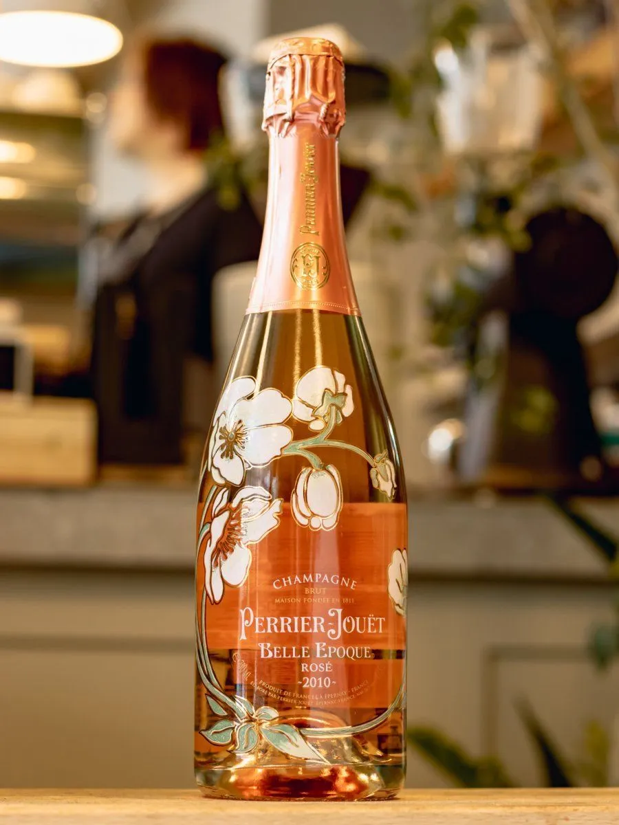 Купить шампанское Perrier-Jouet Belle Epoque Rose - лучшая цена и выбор в Остерия Амичи Шампанское Perrier-Jouet Belle Epoque Rose / Перрье-Жуэ Белль Эпок Розе