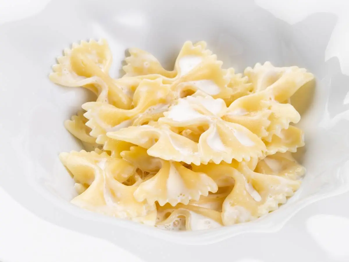 Детская паста в сливочном соусе