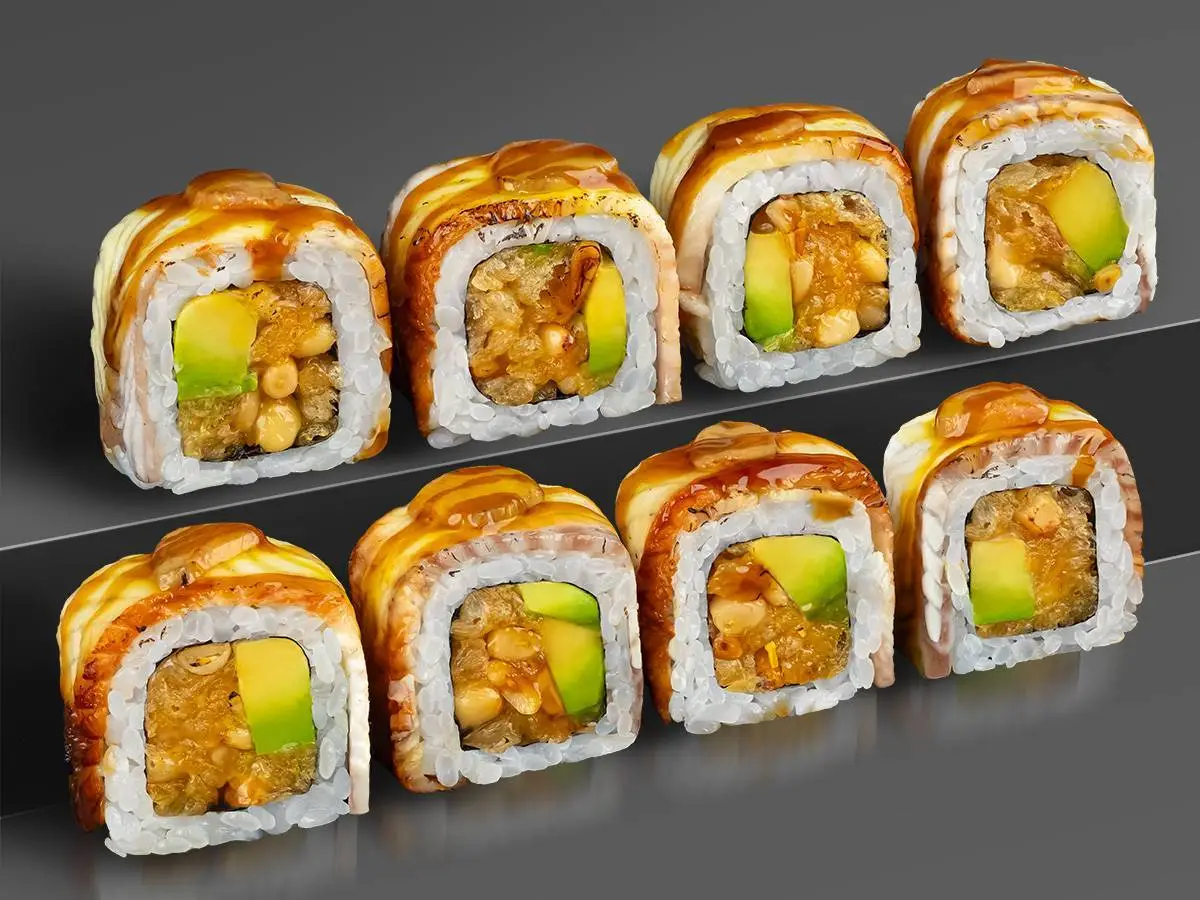 Ролл с угрем и фуа-гра